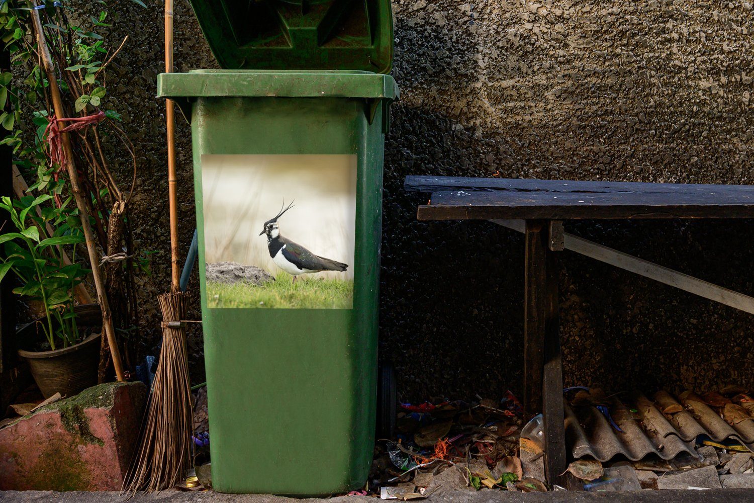 - Mülleimer-aufkleber, MuchoWow Container, Abfalbehälter Tiere St), Gras Sticker, Natur - (1 Vogel - Wandsticker - Kiebitz Mülltonne,