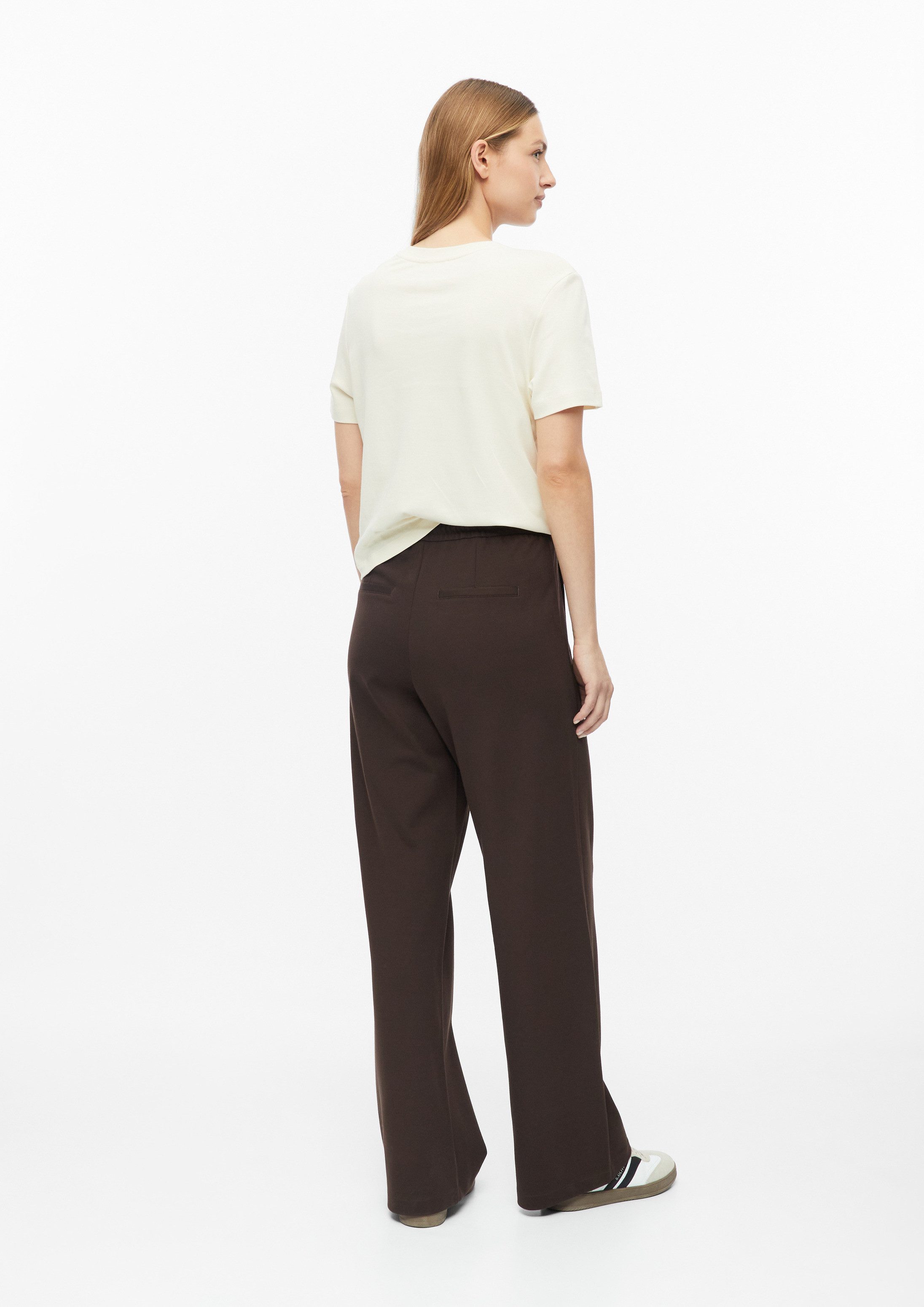 s.Oliver Chinos Hose Fließende Hose mit Wide Leg und Elastikbund