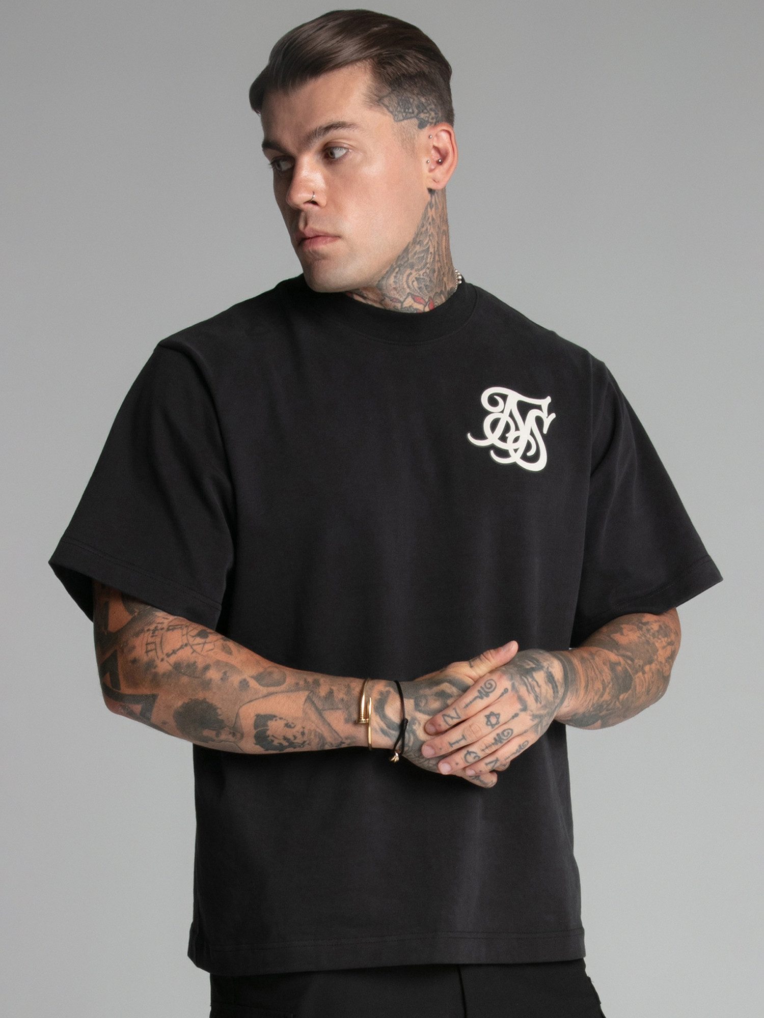 Siksilk T-Shirt SikSilk Herren Schwarzes Logo T-Shirt günstig online kaufen