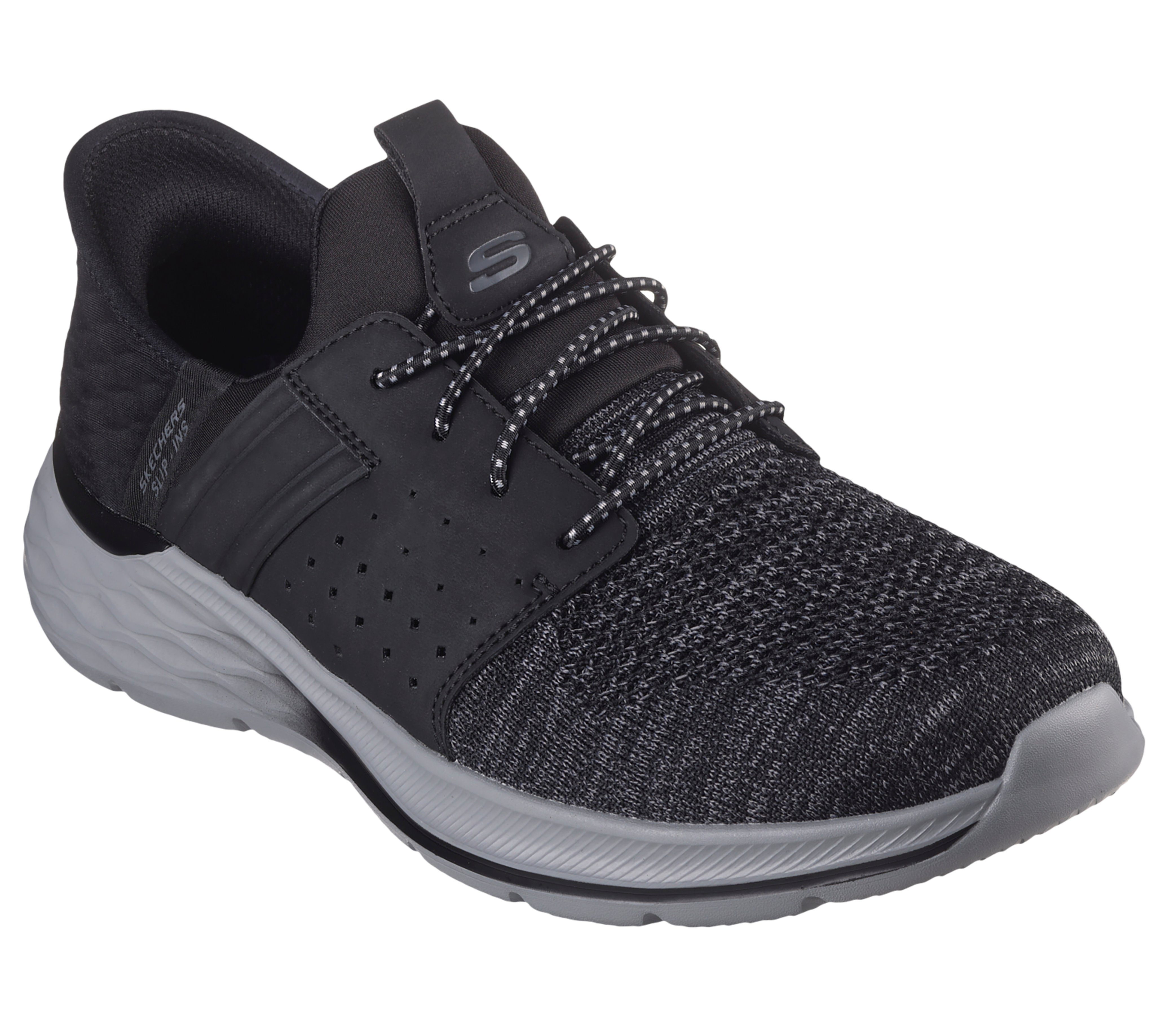 GARNER NEWICK Slip-On Sneaker