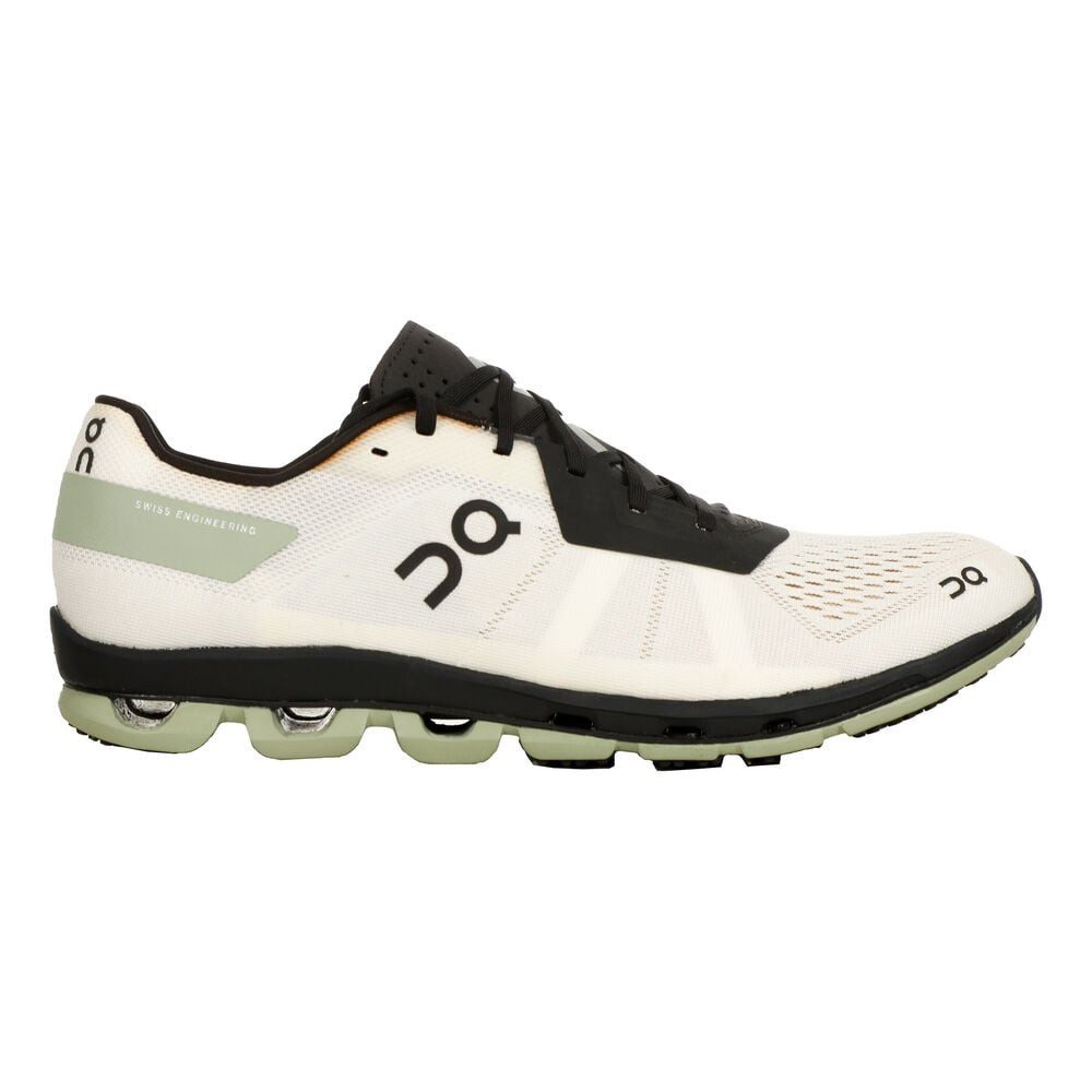 on Cloudflash 2 - Wettkampfschuh Laufschuh