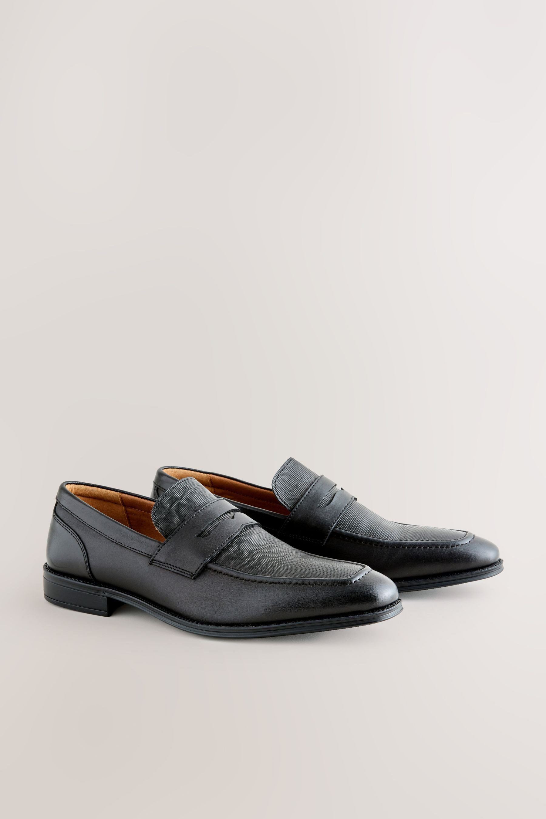 Next Lederslipper mit Prägung Loafer (1-tlg)