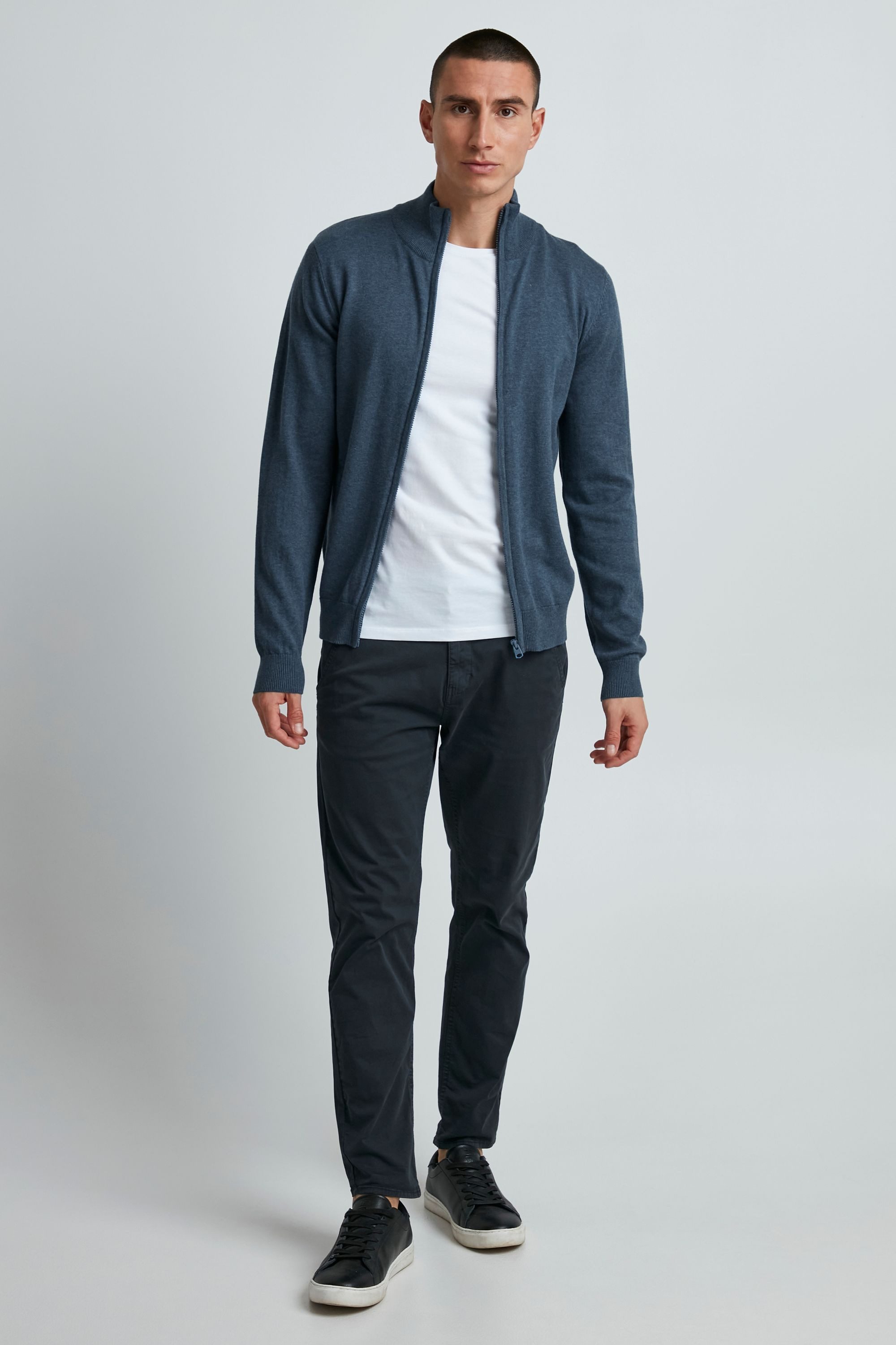 11 Project Strickjacke PRMelker Feinstrick Zip-Jacke günstig online kaufen