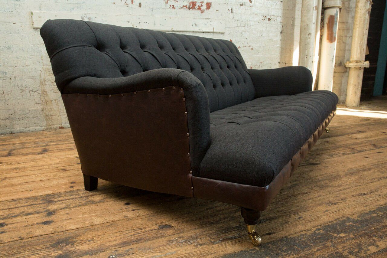 Original Die Chesterfield-Sofa Knöpfen. Chesterfield Sofa Sofas Couch Couchen mit Rückenlehne JVMoebel Textil JVmoebel Neu,