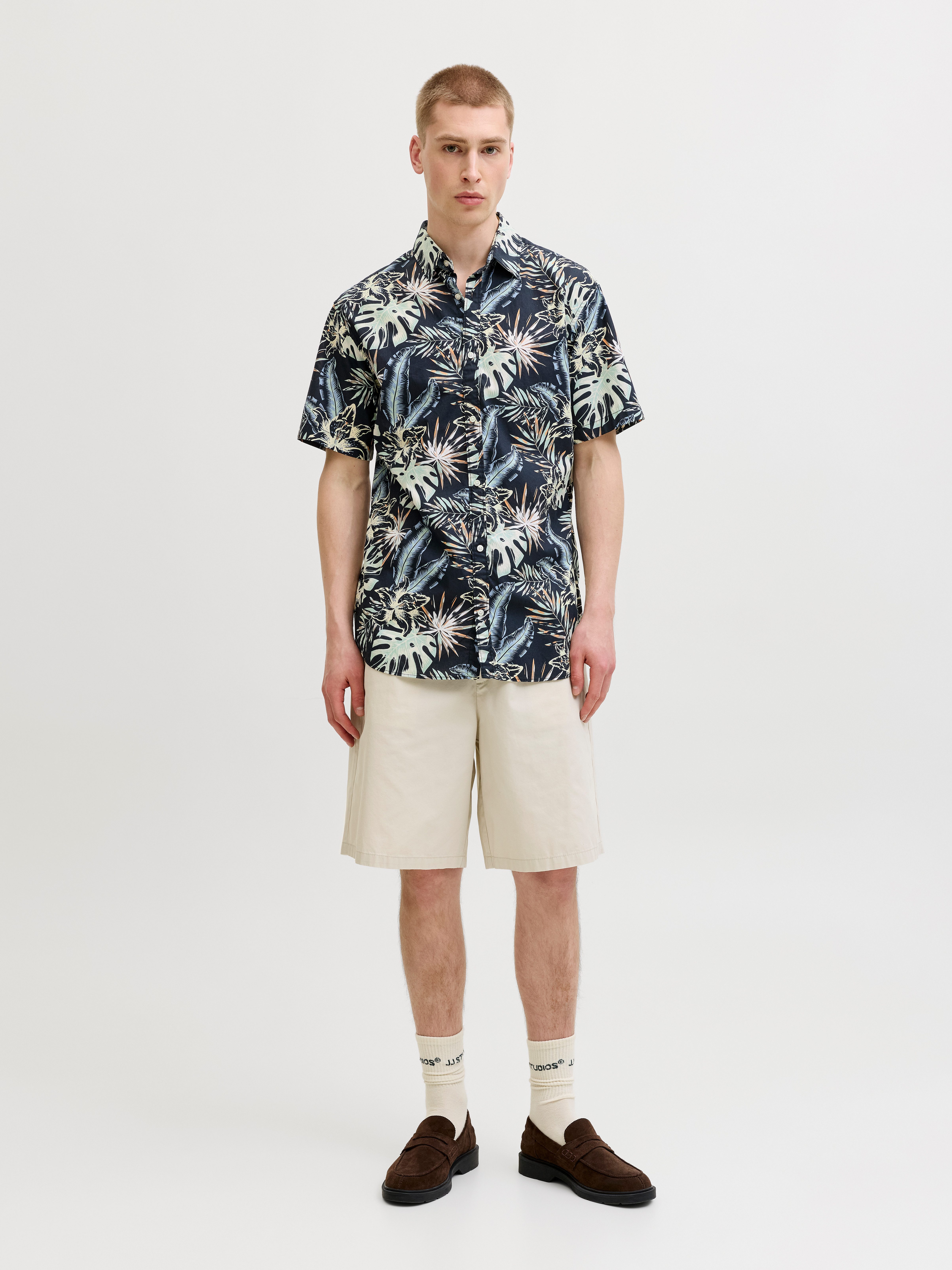 Jack & Jones Kurzarmhemd JJHONOLULU AOP SHIRT SS – Bild 5 von 5