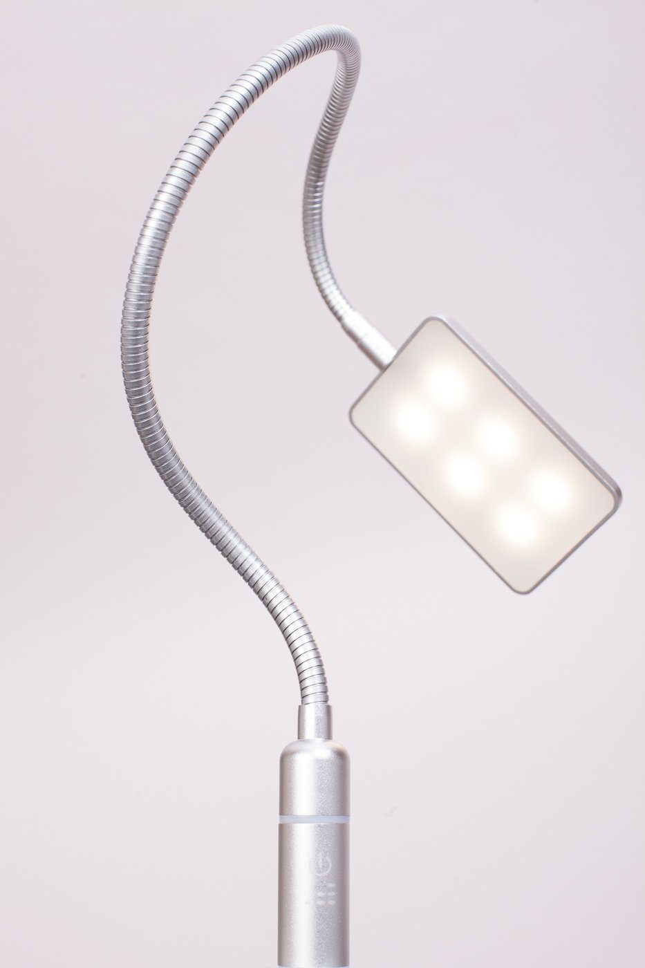Bettleuchte flexibel, kalb Leselampe Bettleuchte 4W LED silbergrau, Nachttischlampe 1er Set warmweiß Leseleuchte