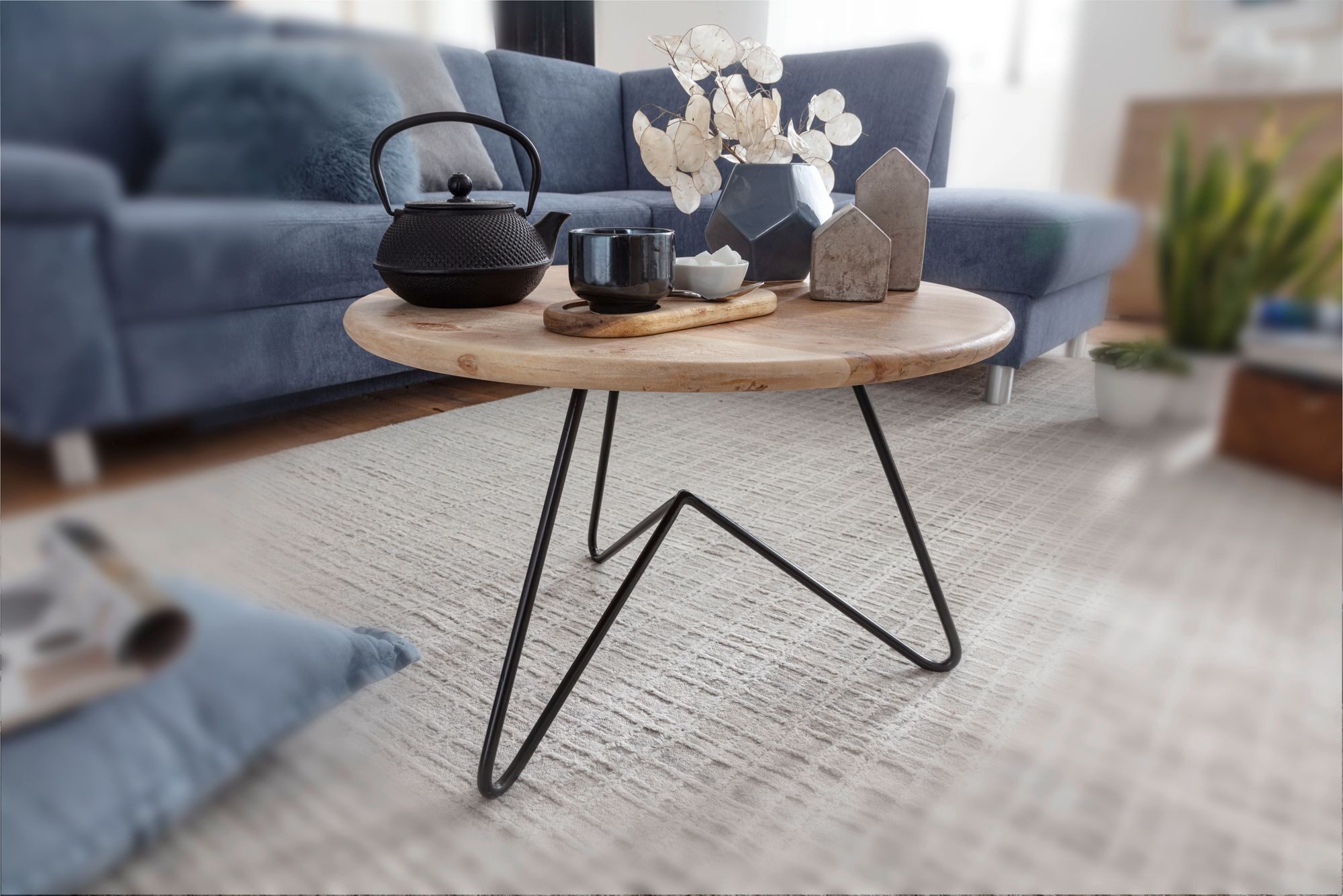 Wohnling Couchtisch WL5.956 Massivholz 60x39,5x60cm Wohnzimmertisch Sofatisch Rund Tisc (60x39,5x60 cm Akazie Massivholz / Metall Sofatisch), Wohnzimmertisch Rund, Kleiner Kaffeetisch Modern
