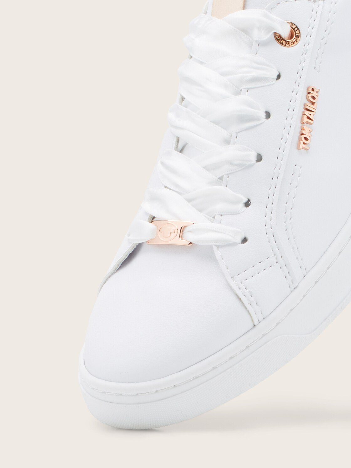 TOM TAILOR Shoes Licence Sneaker (1-tlg) Sneaker mit Blumen-Print günstig online kaufen