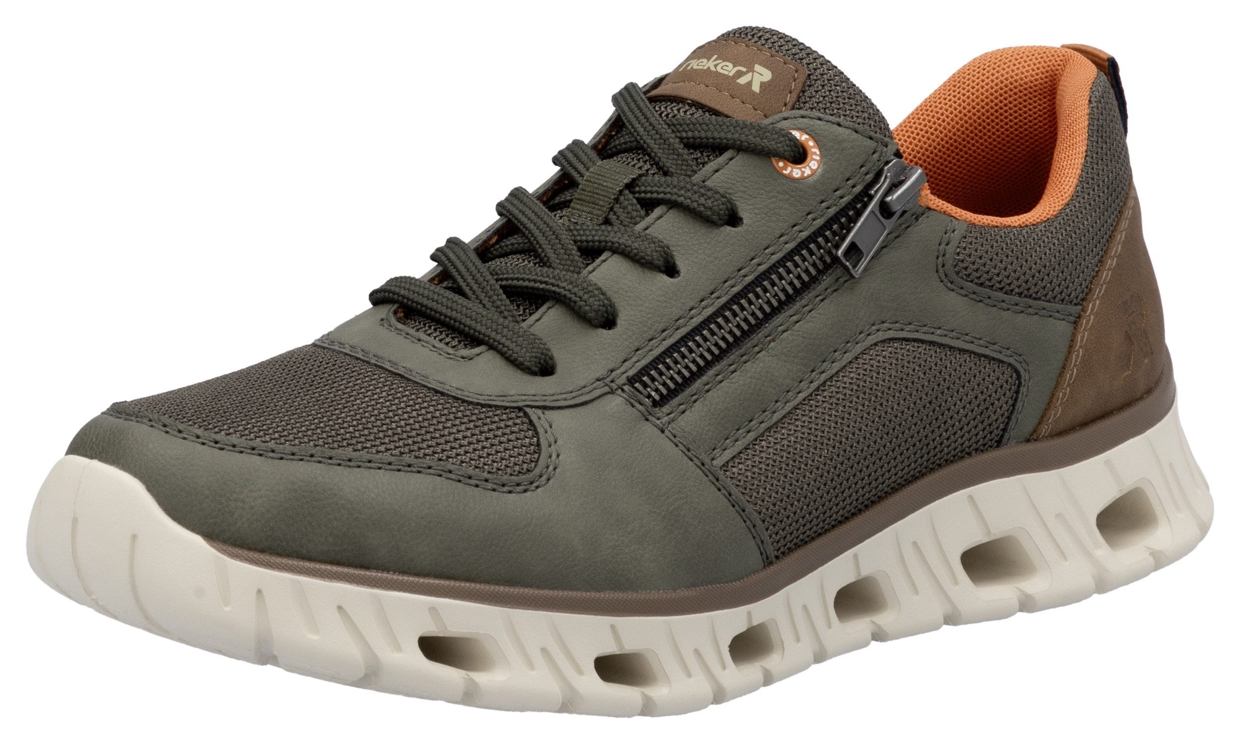 Sneaker