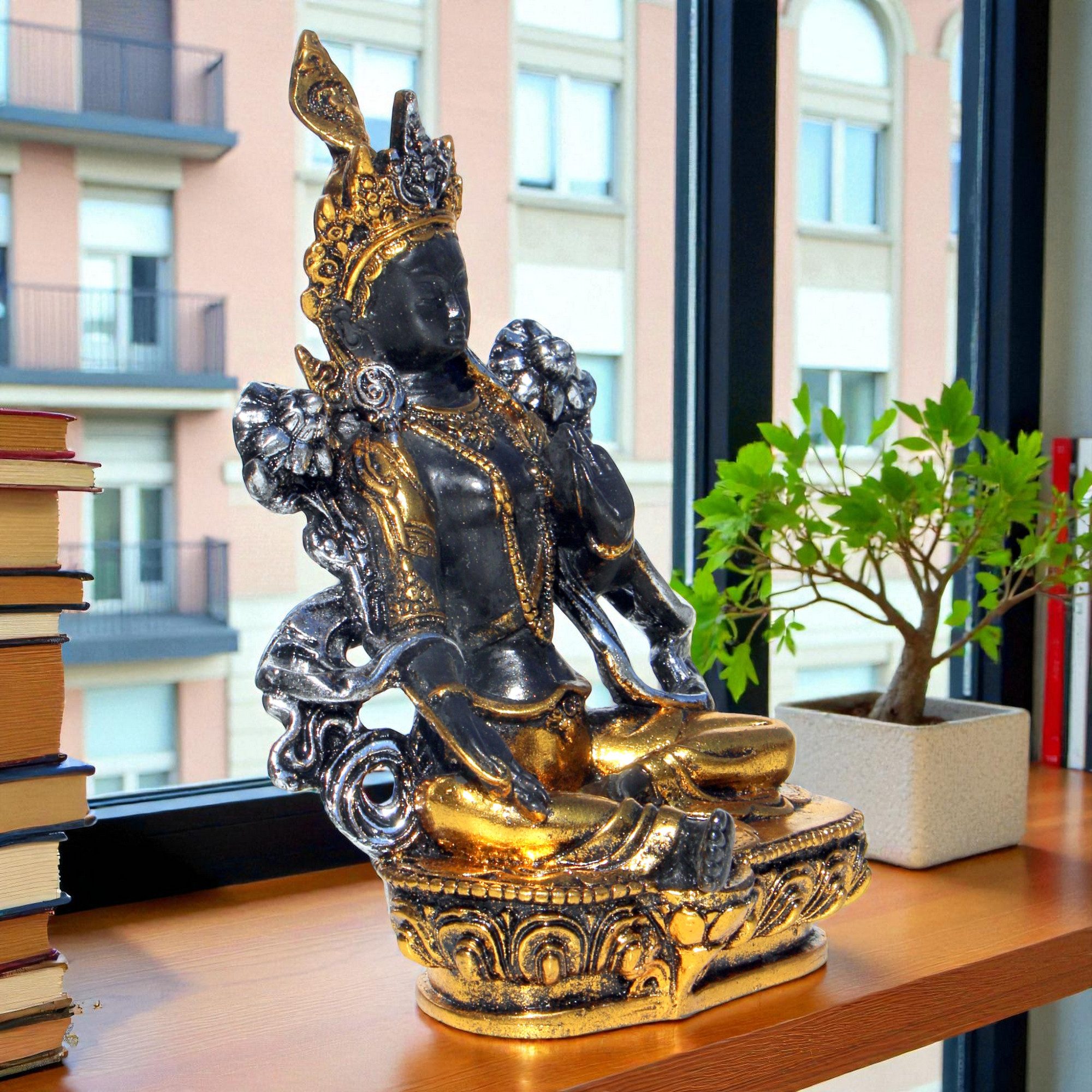 Wogeka Dekofigur Tara Buddha Bodhisattva Göttin Resin Figur Deko Bali Feng Shui