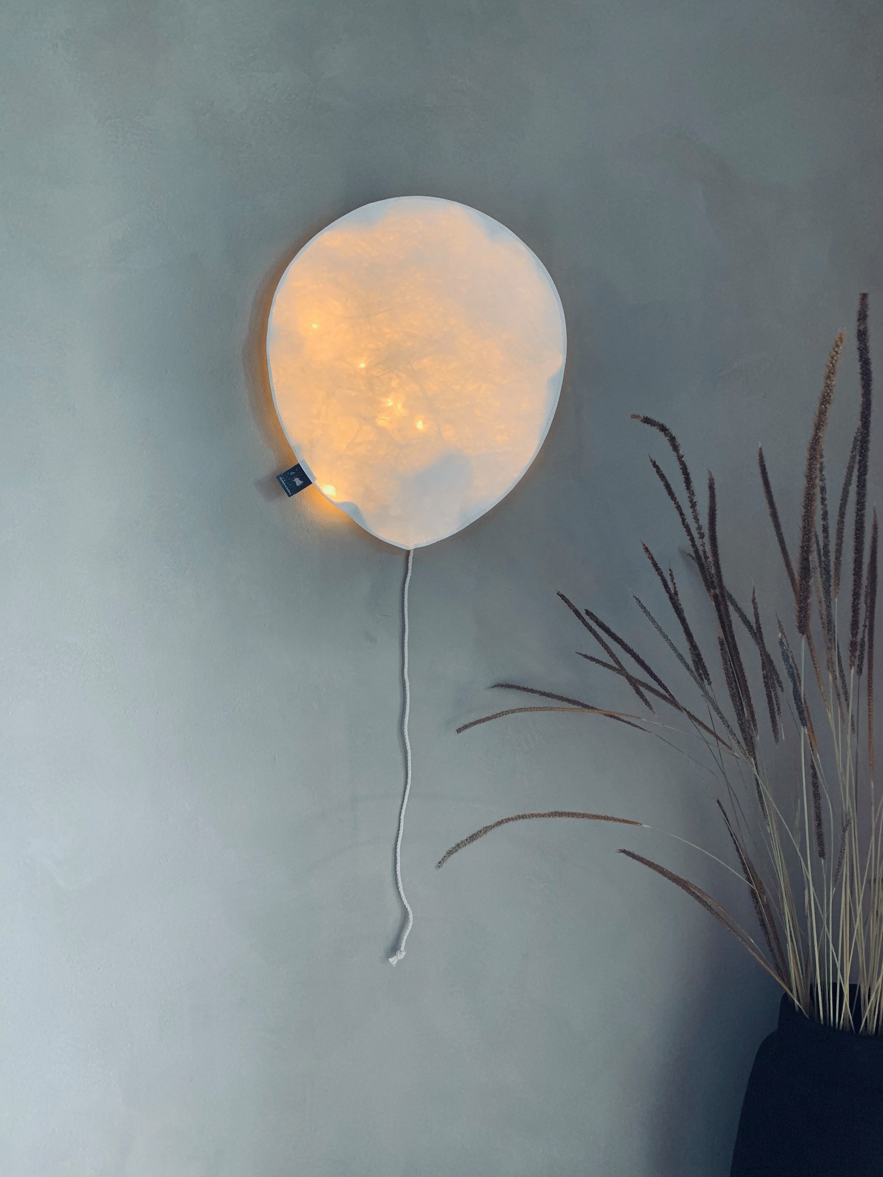 Ekaterina Galera Wandleuchte »Luftballon Wandlampe LED - Wandleuchte für  Kinderzimmer oder Babyzimmer - Ballon Wanddekoration Baby« online kaufen |  OTTO