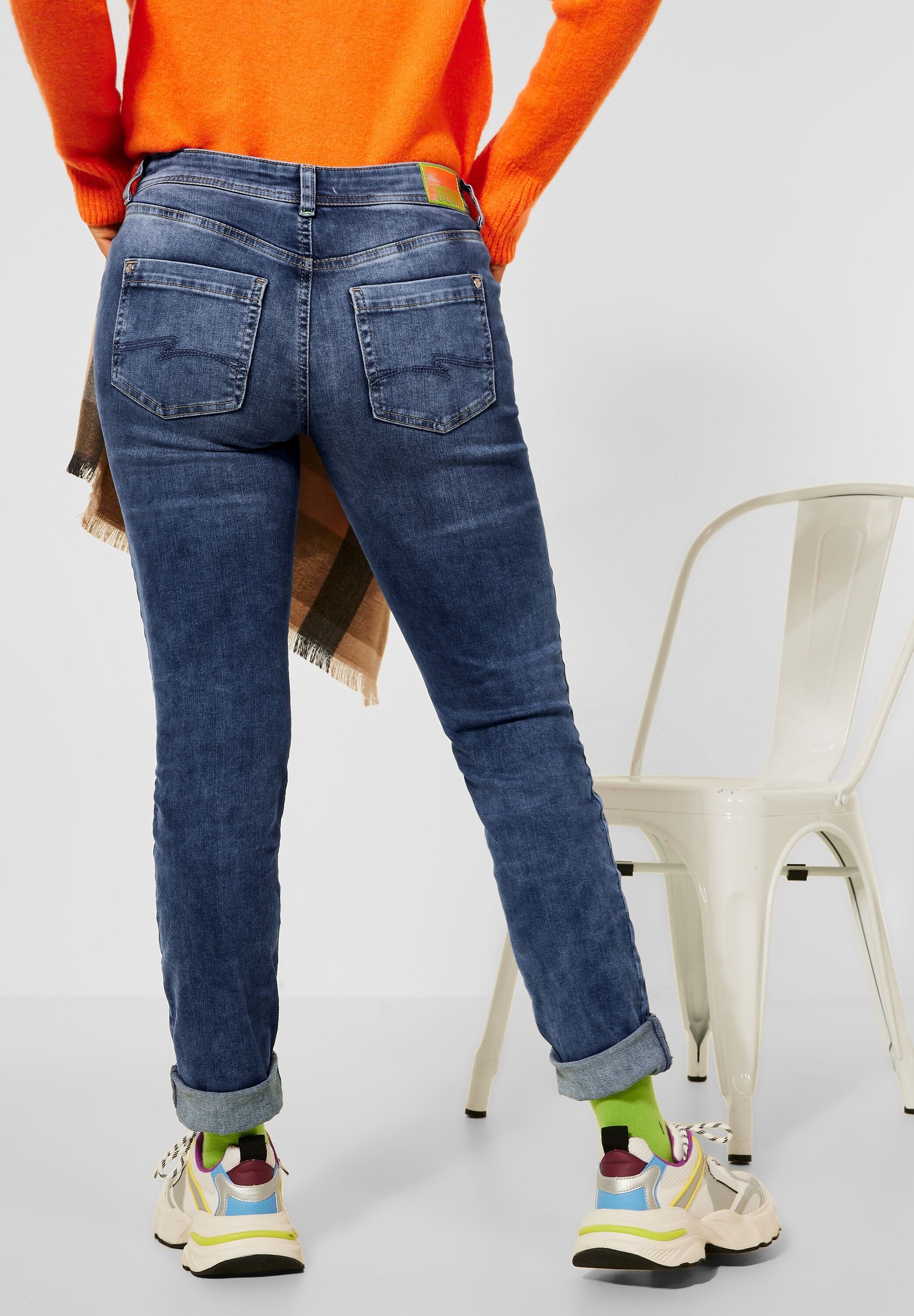 Style, STREET Knopf ONE Comfort-fit-Jeans Reißverschluss und 4-Pocket