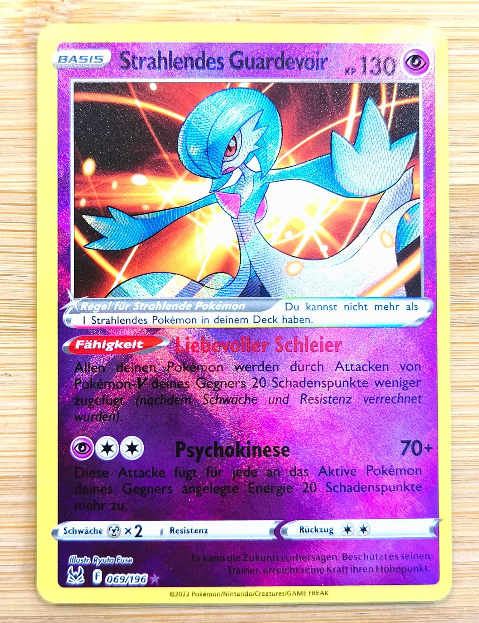 The Pokémon Company International Sammelkarte Pokemon Karte Strahlendes Guardevoir Ultra Rare 069/196