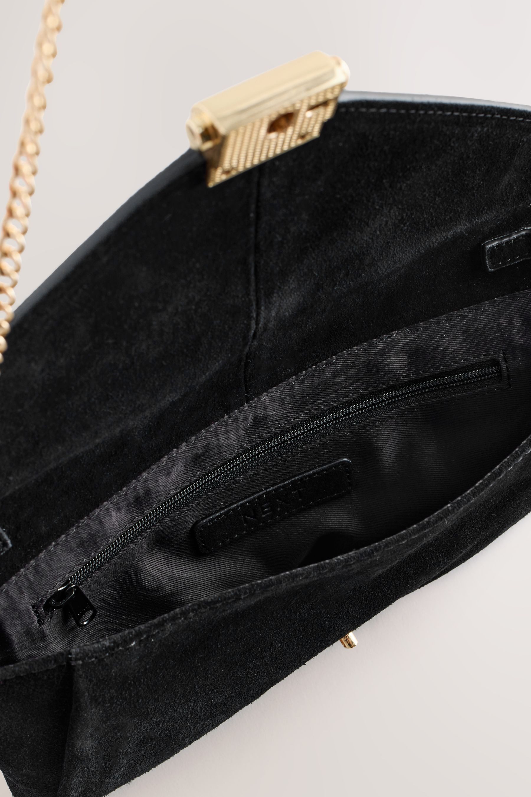 Next Clutch Clutch aus Veloursleder (1-tlg)