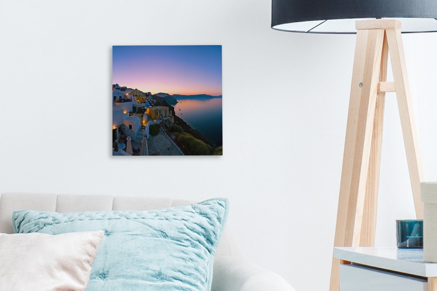 Wohnzimmer bunt Santorini Bilder Sonnenaufgang, Fischerdorf mit Leinwandbild für OneMillionCanvasses® St), Schlafzimmer Griechenland Oia (1 bei Leinwand