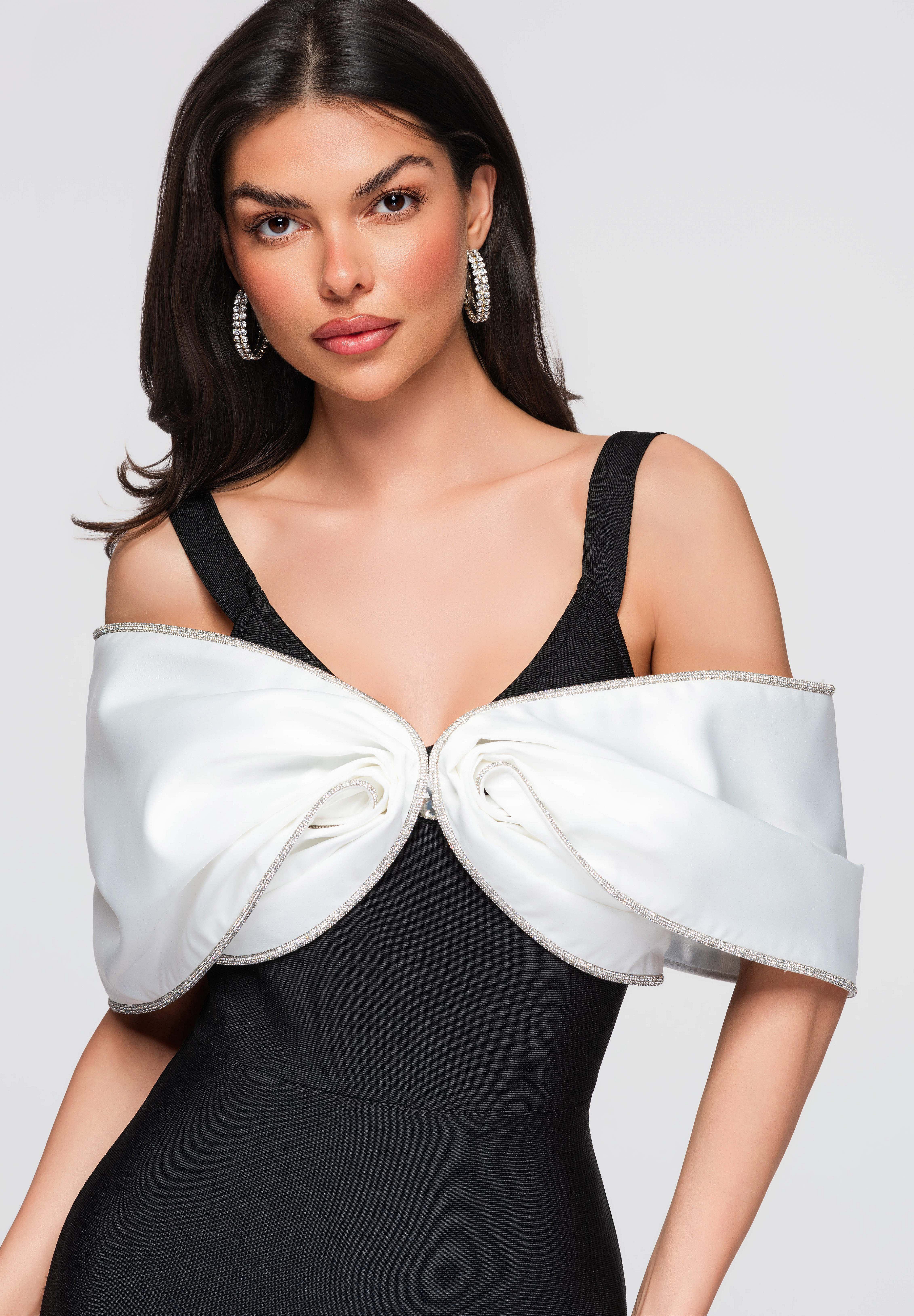 OMBRE Abendkleid Elegantes Bandage-Maxikleid mit Schmuckdetail figurbetonter Bandage-Schnitt
