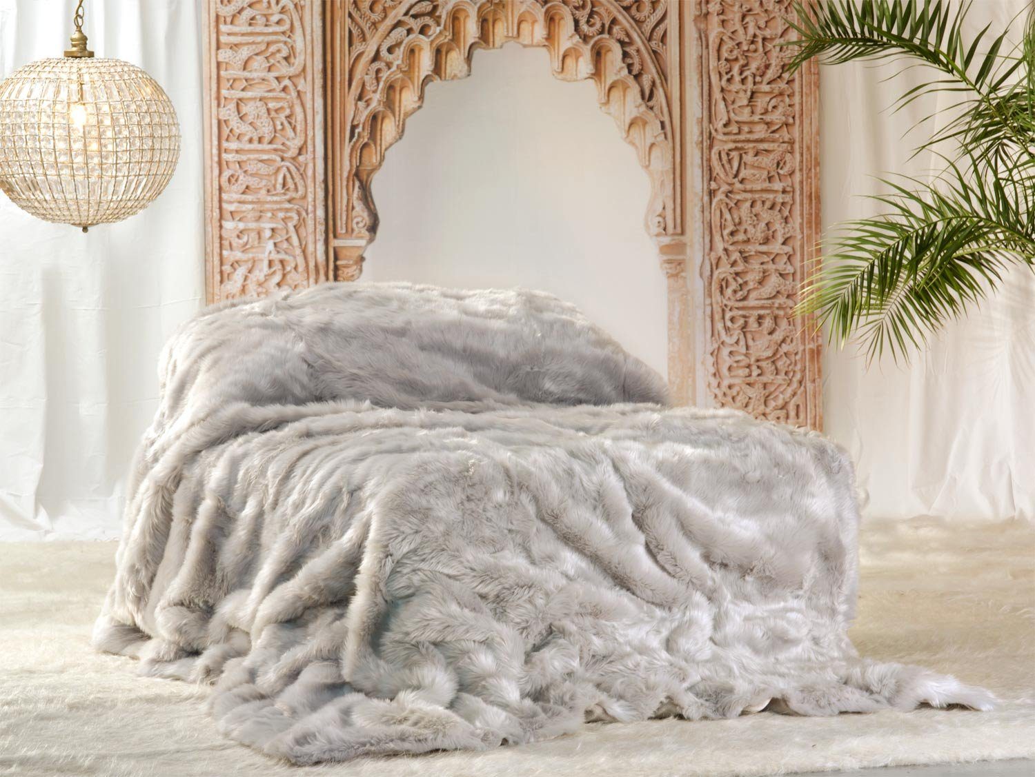 Wohndecke Premium Felldecke (Kunstfelldecke) "Zobel silber-grau", günstig online kaufen