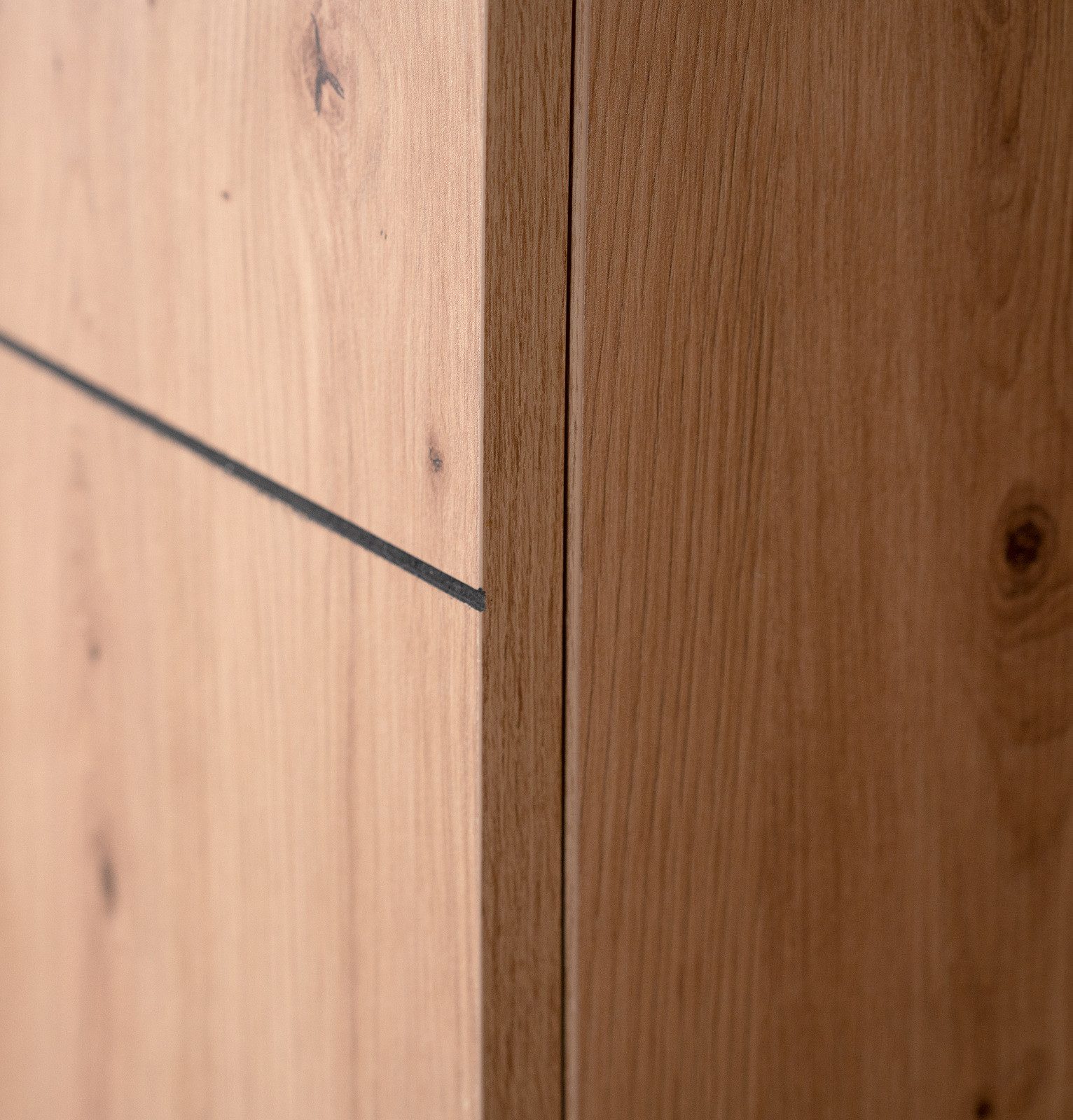 Furn.Design Kommode Liam (Sideboard in Eiche Artisan und schwarz, 120 x 90 cm), viel Stauraum