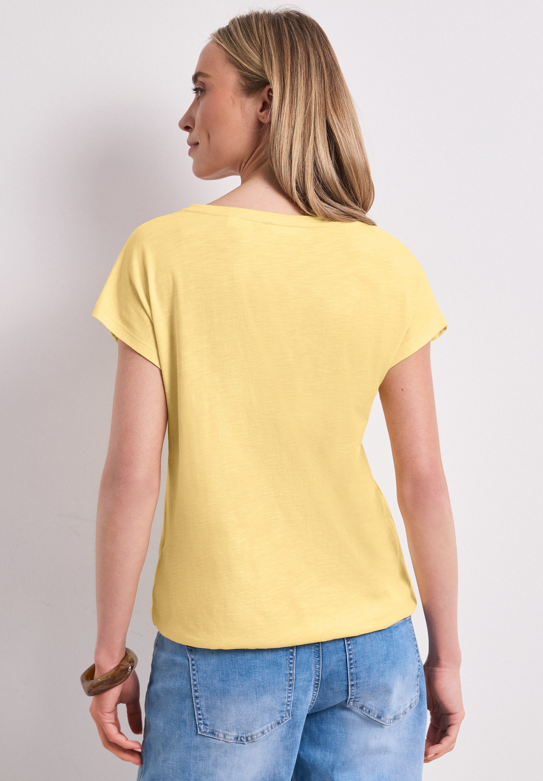 STREET ONE Kurzarmshirt Sommershirt mit V-Neck und Crochet-Details