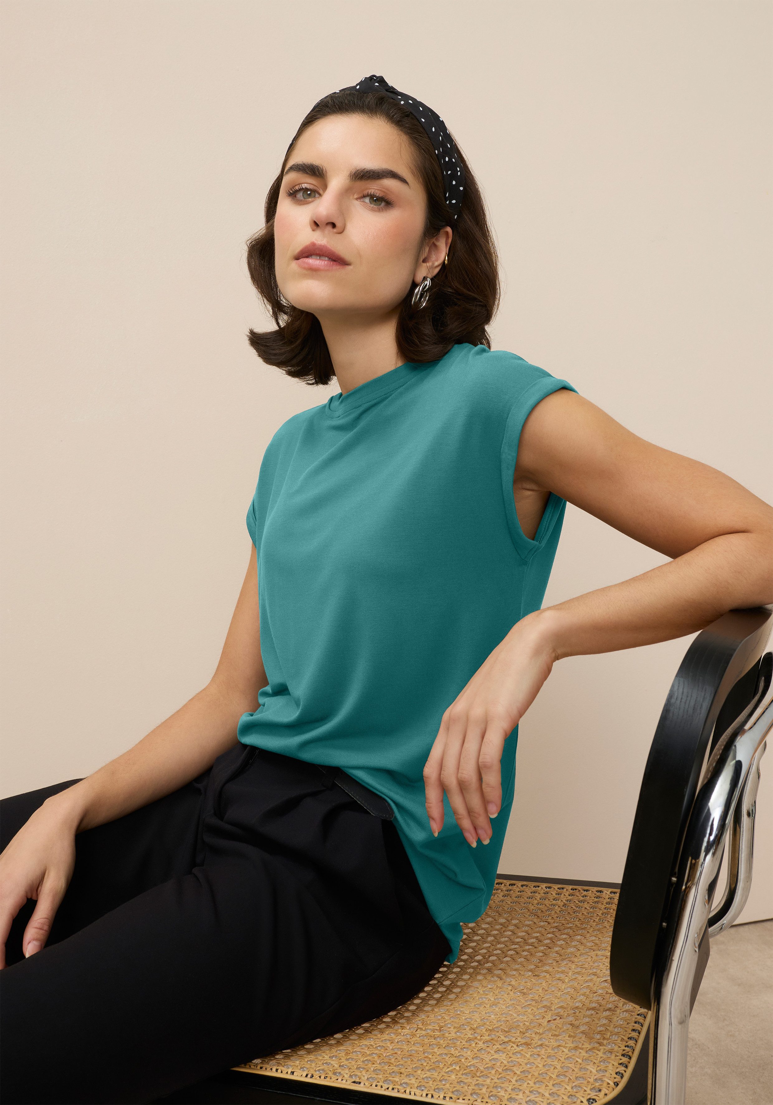 Tamaris T-Shirt Regular Fit, mit überlappenden Schultern, Kurzarm mit Aufsc günstig online kaufen