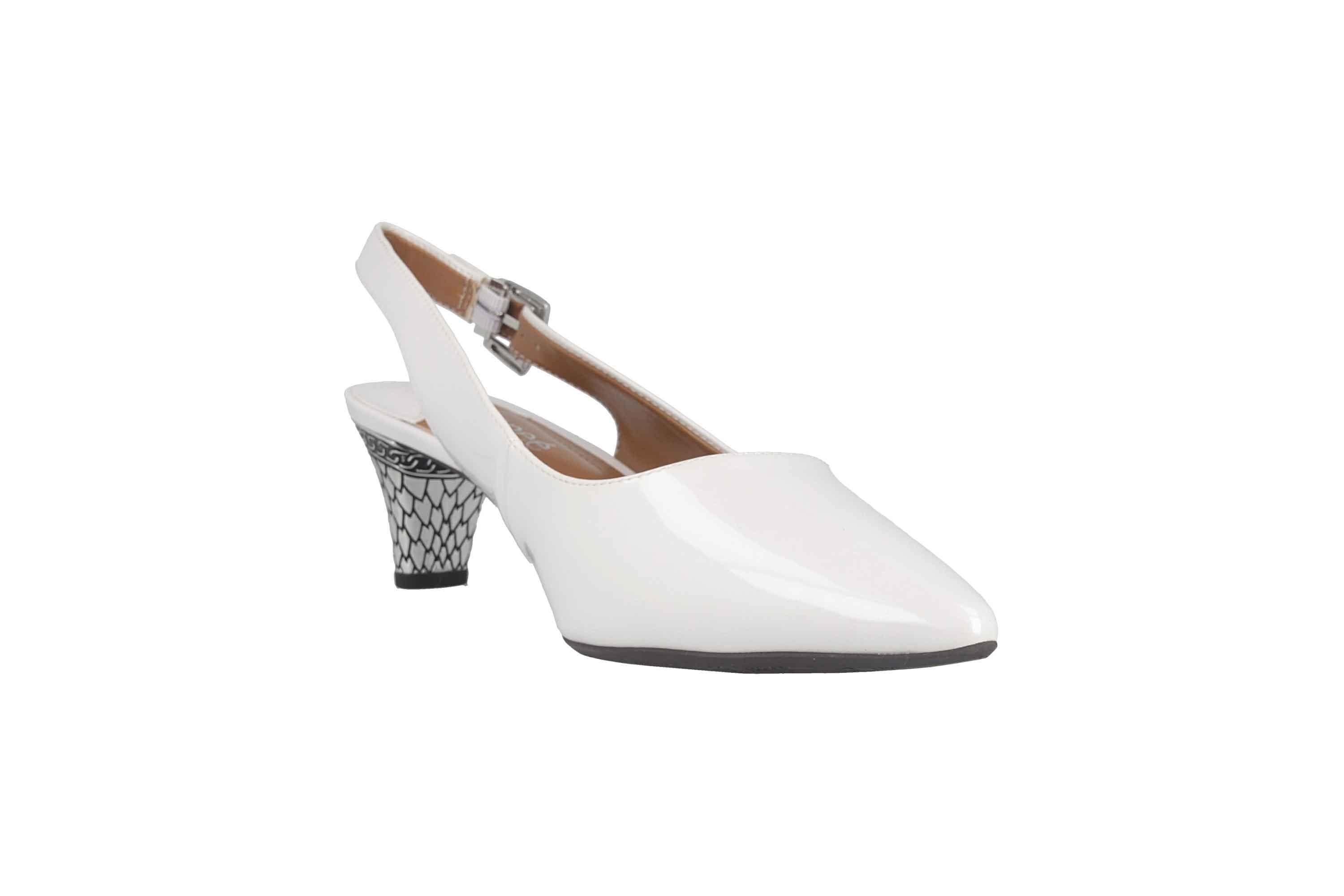 J.Reneé Pumps Pearl White Mayetta