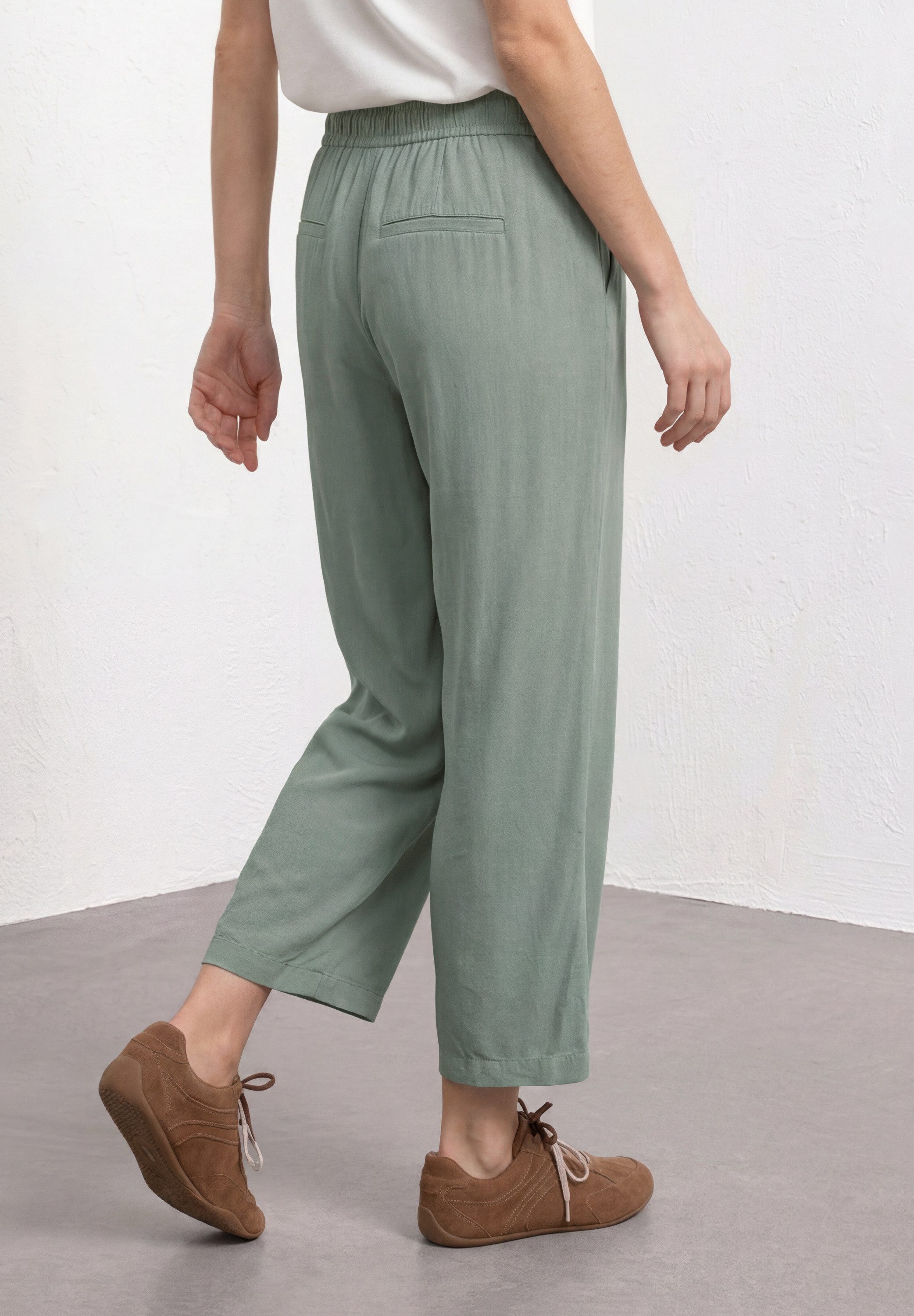 STREET ONE Stoffhose Style Emee 3/4-Sommerhose mit elastischem Bund und Tunnelzug