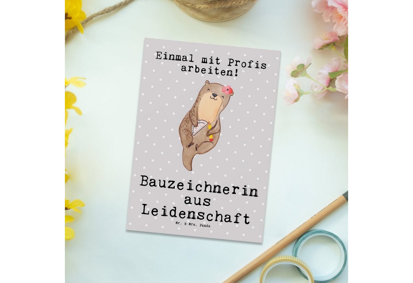 Thumbnail - Mr. & Mrs. Panda Postkarte Bauzeichnerin Leidenschaft - Grau Pastell - Geschenk, Karte, Dankesch, Charmante Designs