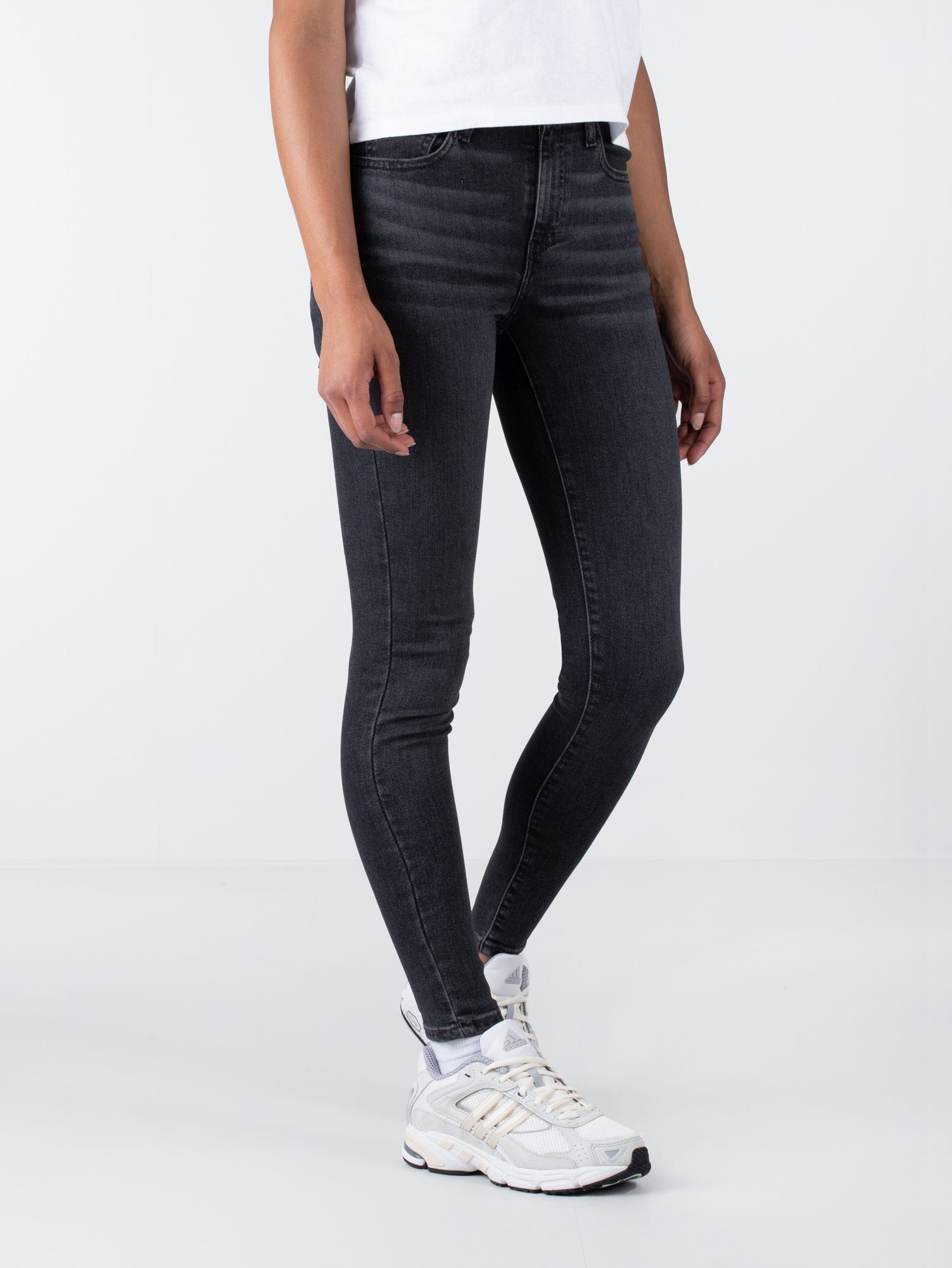 Levi's® Skinny High Super Rise Skinny-fit-Jeans Levis Jeans Black