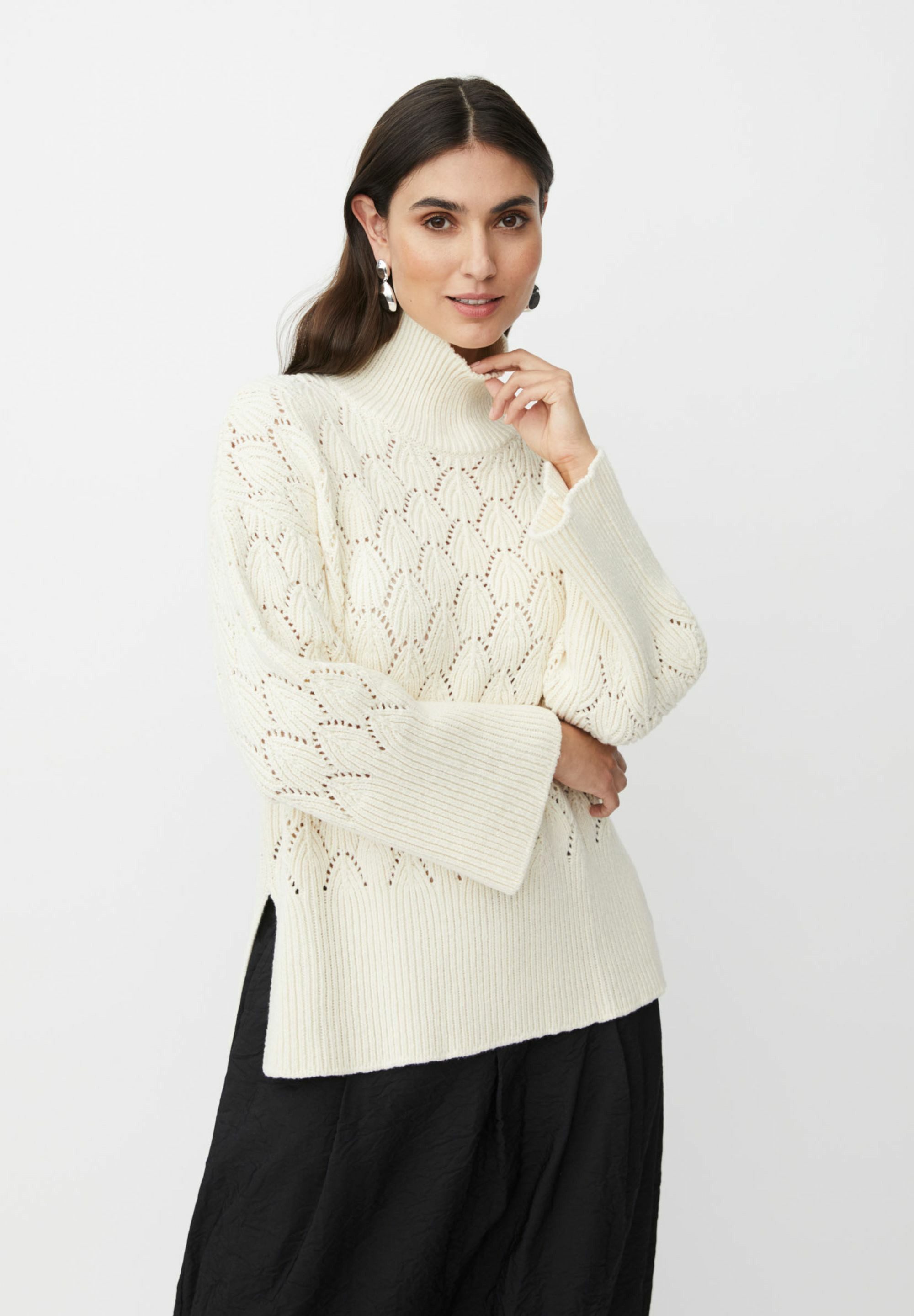 Masai Strickpullover MaFabiano Elastischer Komfort, ruhiges Gesamtbild, klare Struktur