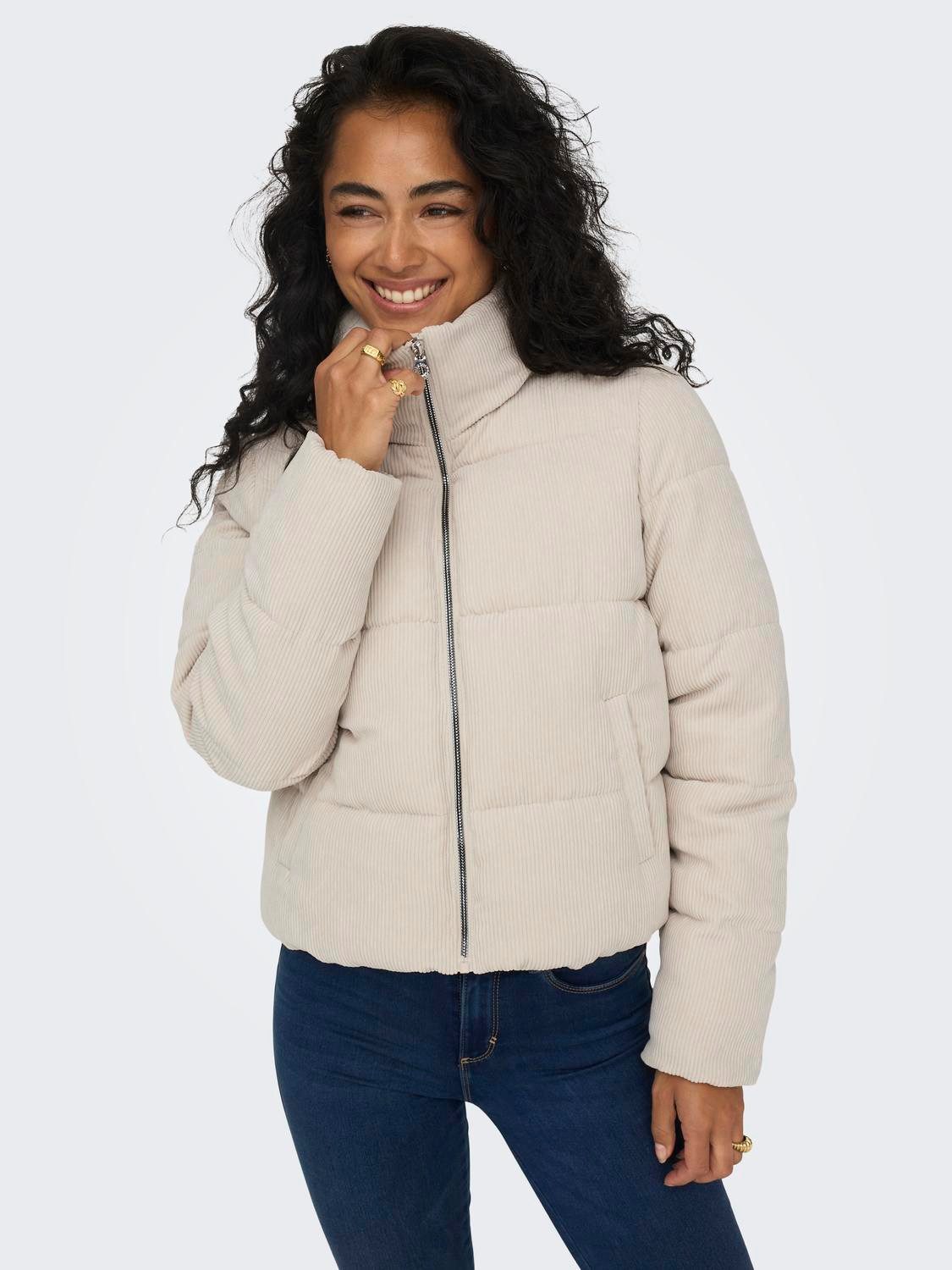 ONLY Cordjacke ONLNEWDOLLY CORDUROY PUFFER OTW NOOS Cord, Seitentaschen