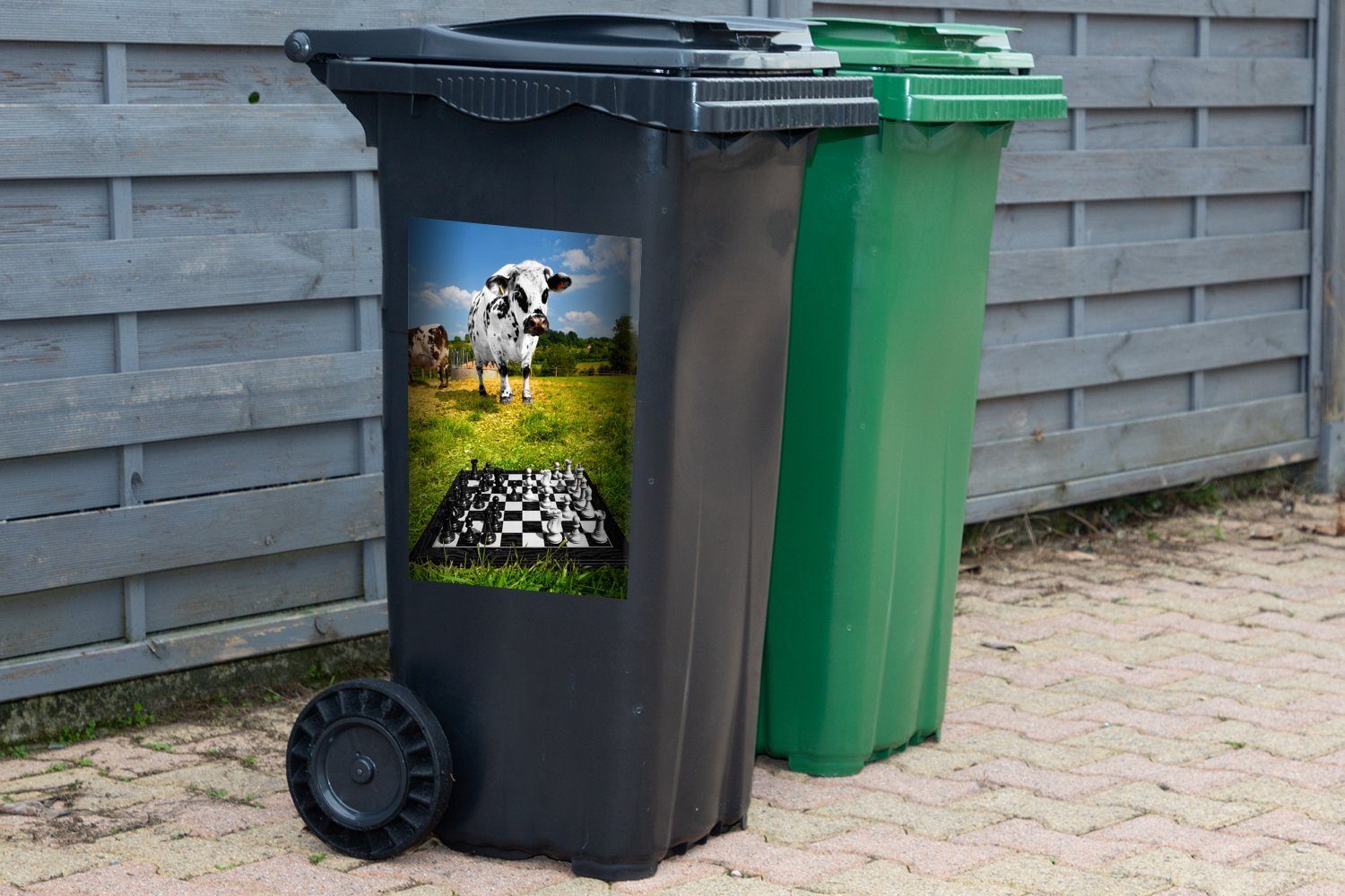 Partie Abfalbehälter Eine Mülltonne, Sticker, (1 der St), Wiese Mülleimer-aufkleber, MuchoWow Wandsticker Schach Container, auf