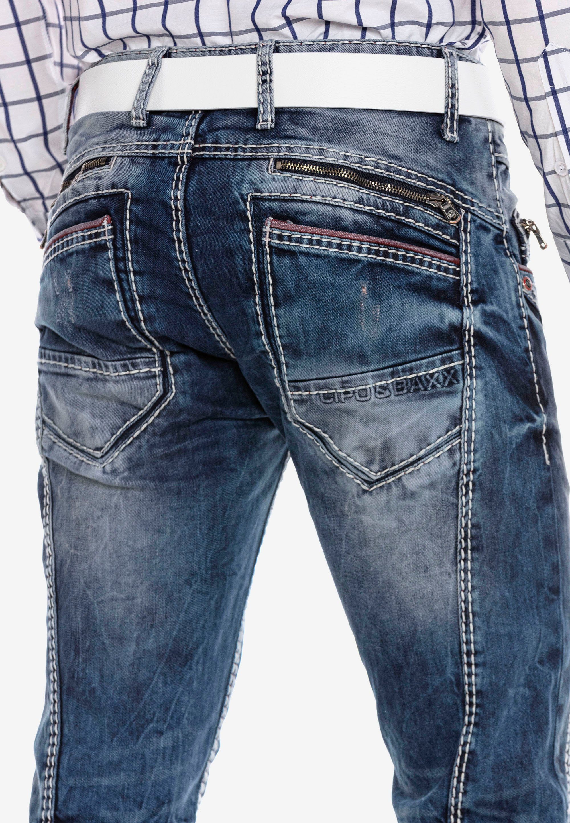 Cipo & Baxx Ziernähten Bequeme trendigen Jeans mit