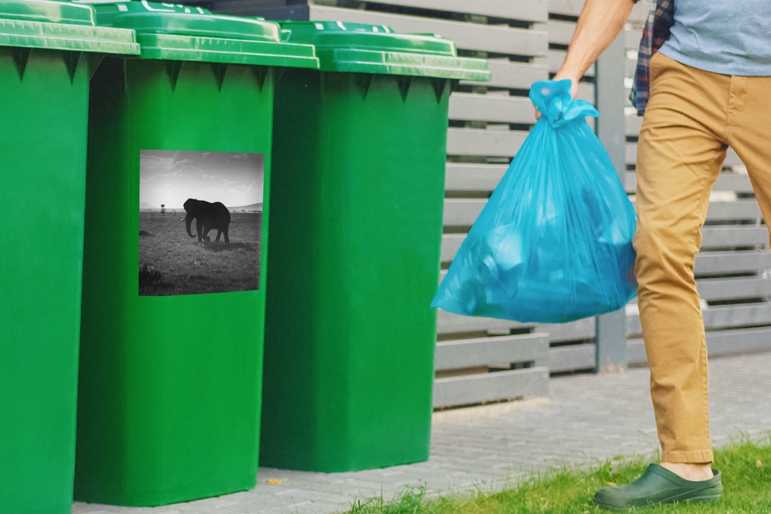 MuchoWow Wandsticker Elefant - Einfarbig Mülltonne, Abfalbehälter und Mülleimer-aufkleber, Container, Tiere - Sticker, weiß - (1 St), Schwarz