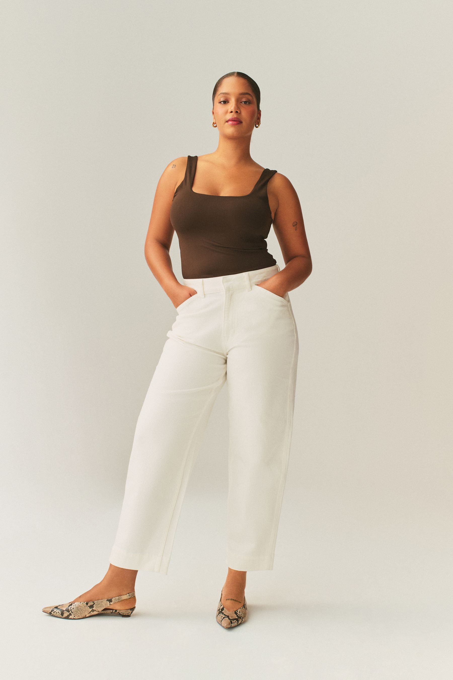 Next Weite Jeans Sanduhr Denim-Jeans mit weitem Barrel-Bein (1-tlg)