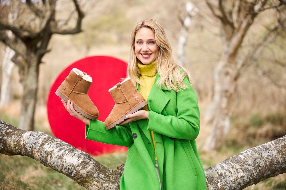 Rieker Winterboots Plateauboots, Winterstiefelette, mit Anziehlaschen und Warmfutter