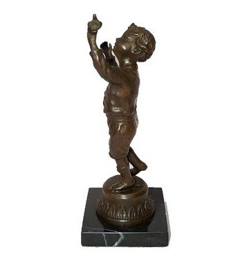 Linoows Dekoobjekt Bronzefigur, Bronze Skulptur, Knabe mit Vogel, Edle Bronze Knabe mit Vogel signiert Milo
