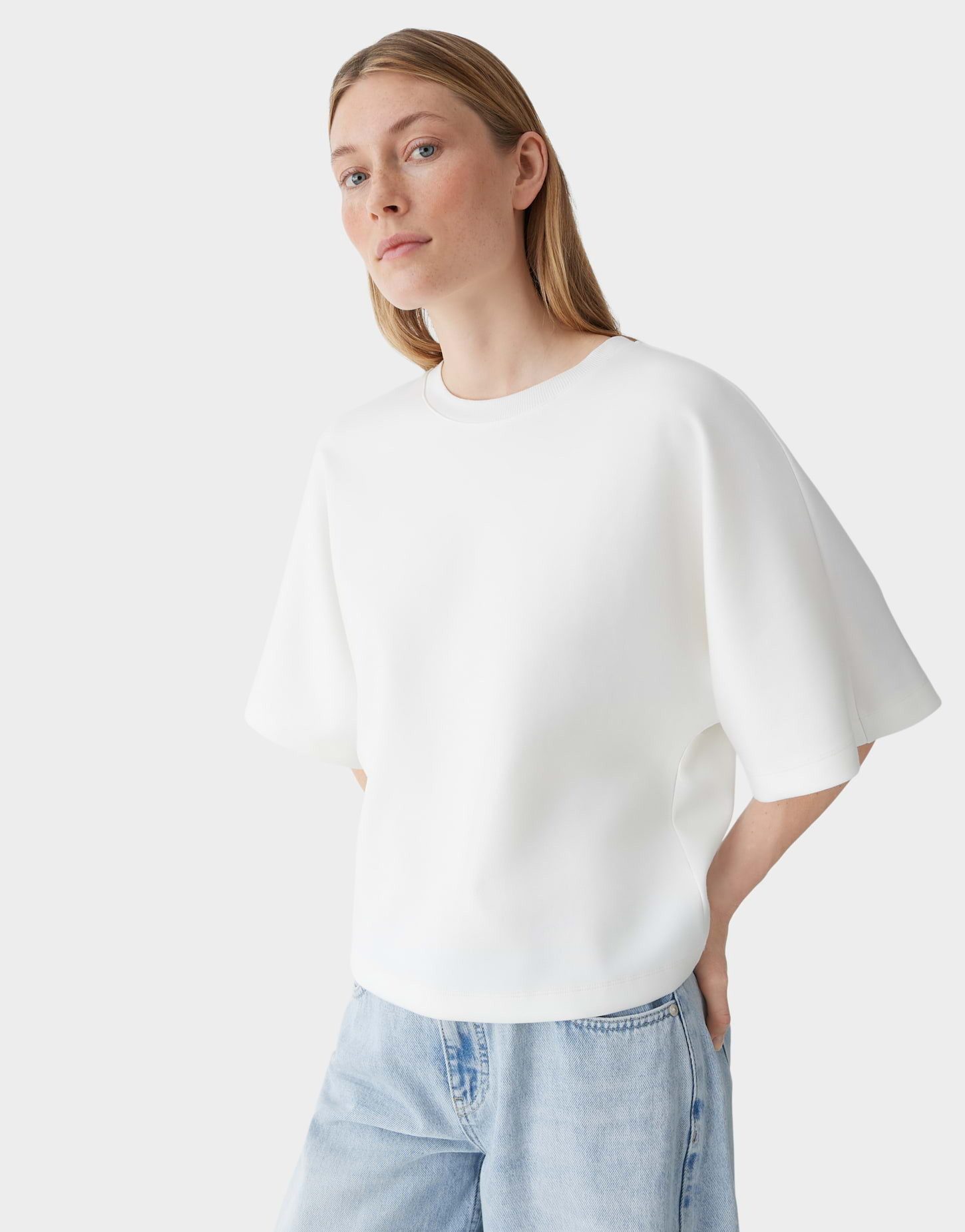 OPUS Sweatshirt Relaxed geschnittenes Sweatshirt aus Baumwoll-Mix Verkürzte Länge, lockerer Boxy Fit für Alltag und Freizeit