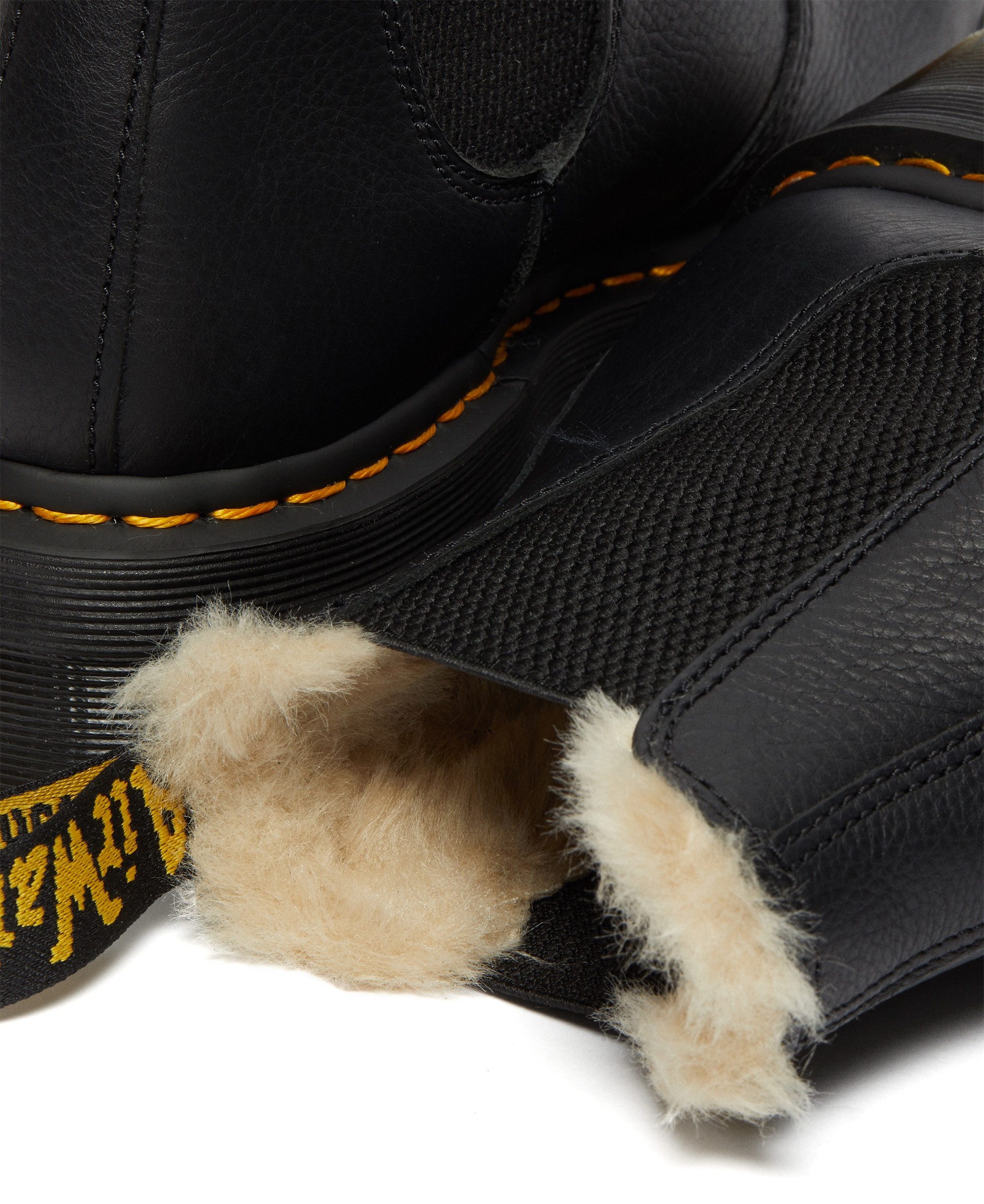 DR. MARTENS 2976 Quad Winterstiefelette Plateauboot günstig online kaufen