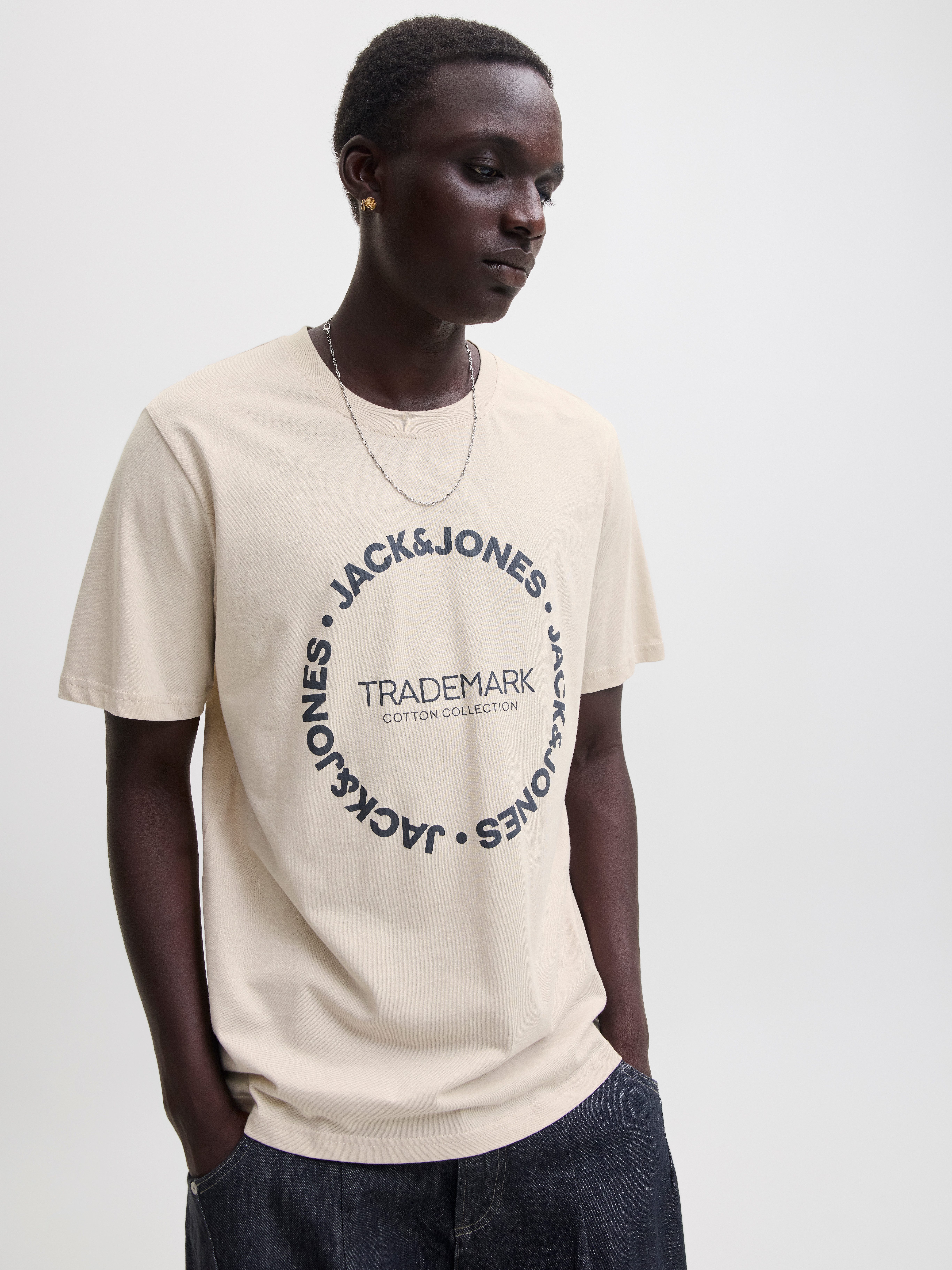 Jack & Jones T-Shirt JJBENSON TEE SS CREW NECK Baumwolle, regular fit