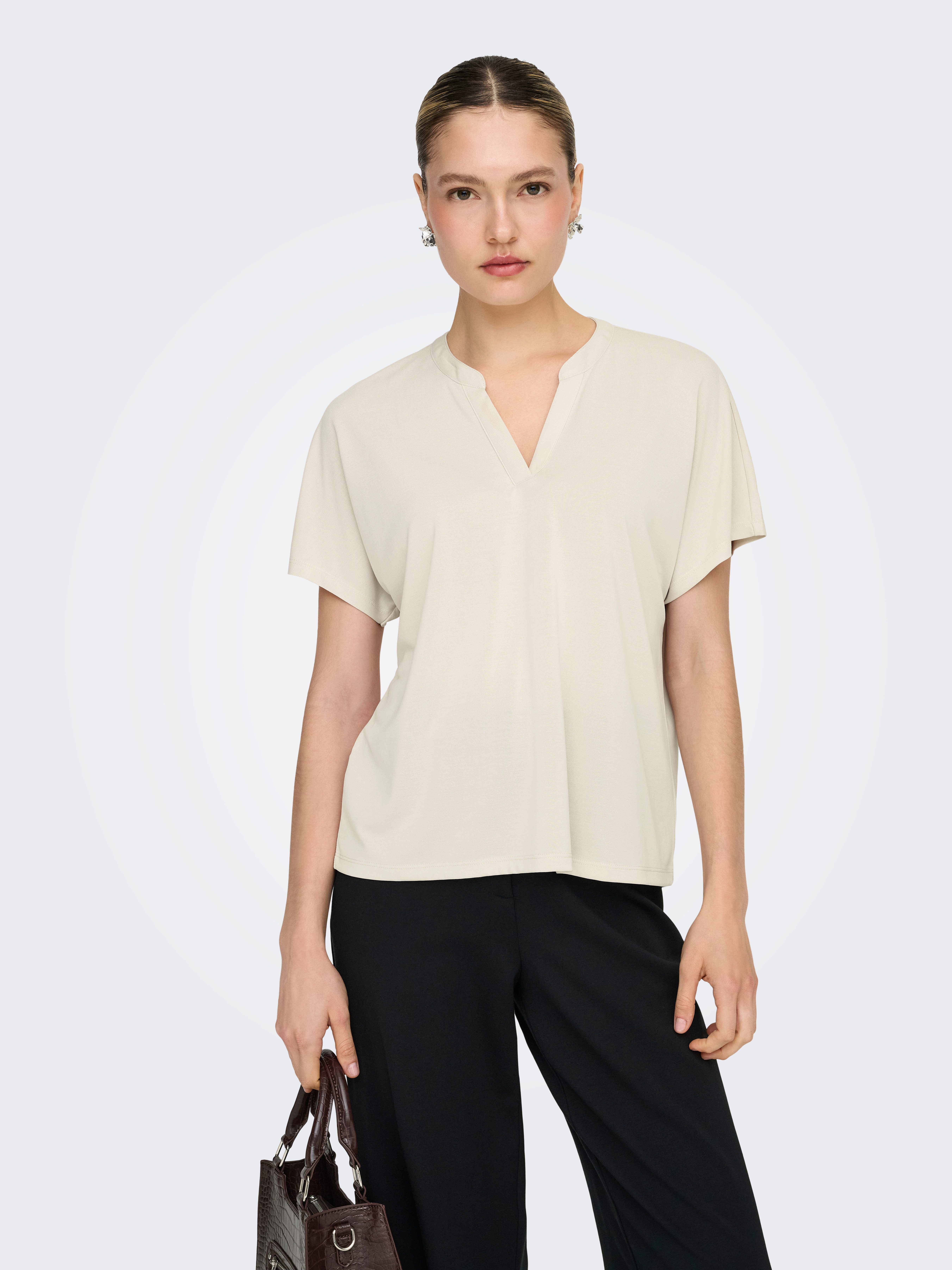 ONLY Kurzarmshirt ONLFREE LIFE S/S SPLIT TOP JRS Materialmix, regular fit günstig online kaufen