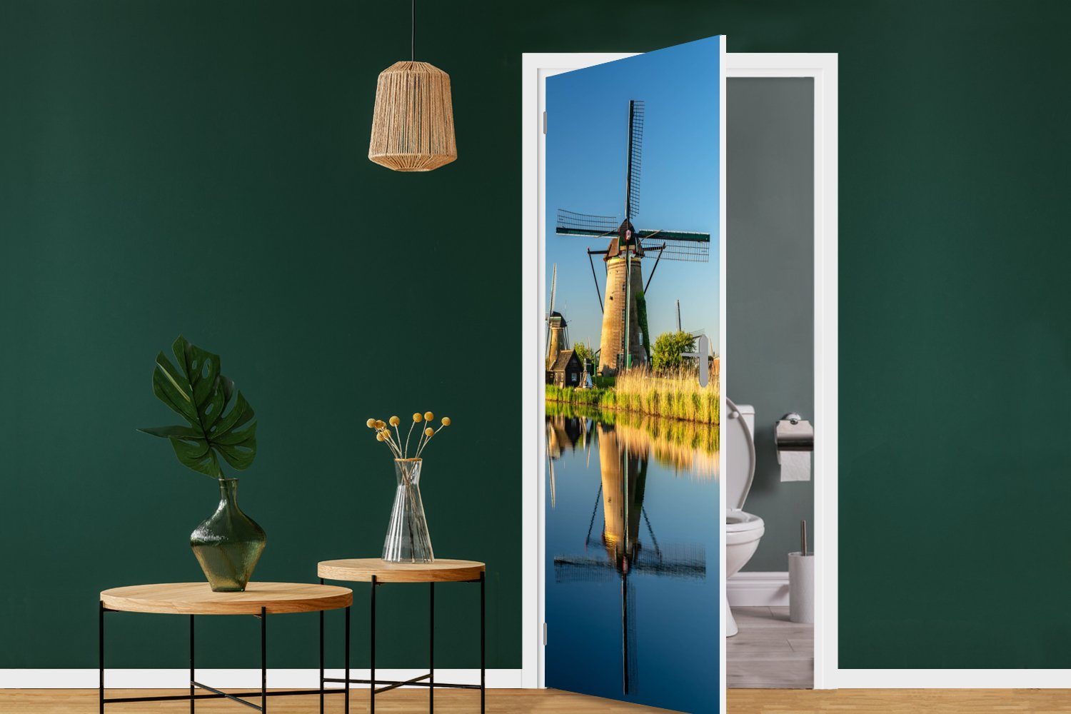75x205 für Niederlande, MuchoWow - Türaufkleber, Tür, - bedruckt, St), cm Matt, - (1 Wasser Windmühle Spiegelung Türtapete Fototapete