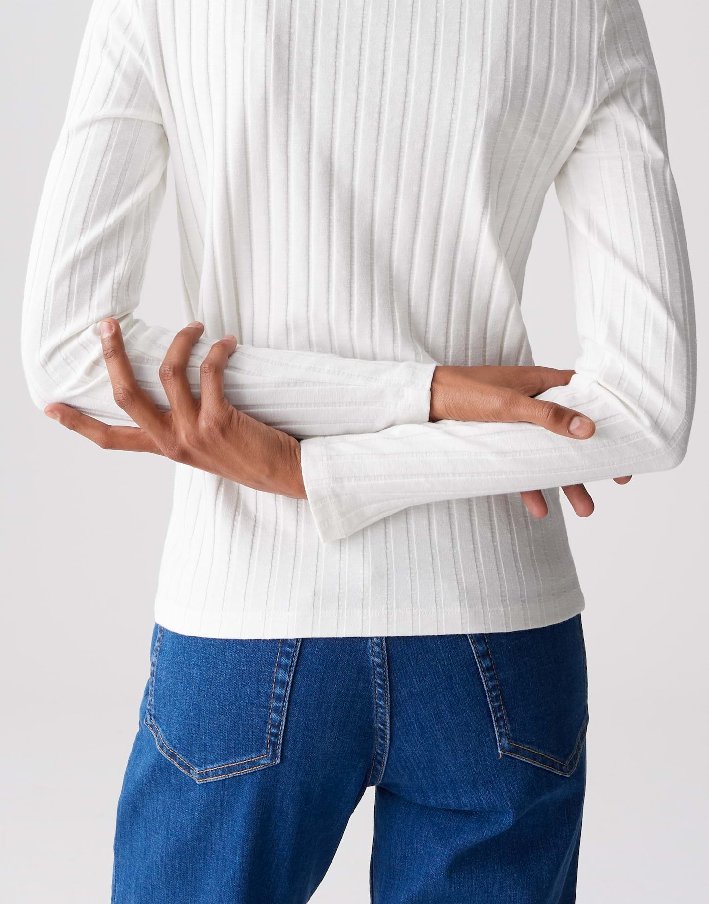 OPUS Langarmshirt SOVKE aus Baumwoll Mix figurbetont geschnitten, U-Boot-Ausschnitt, Rippstruktur