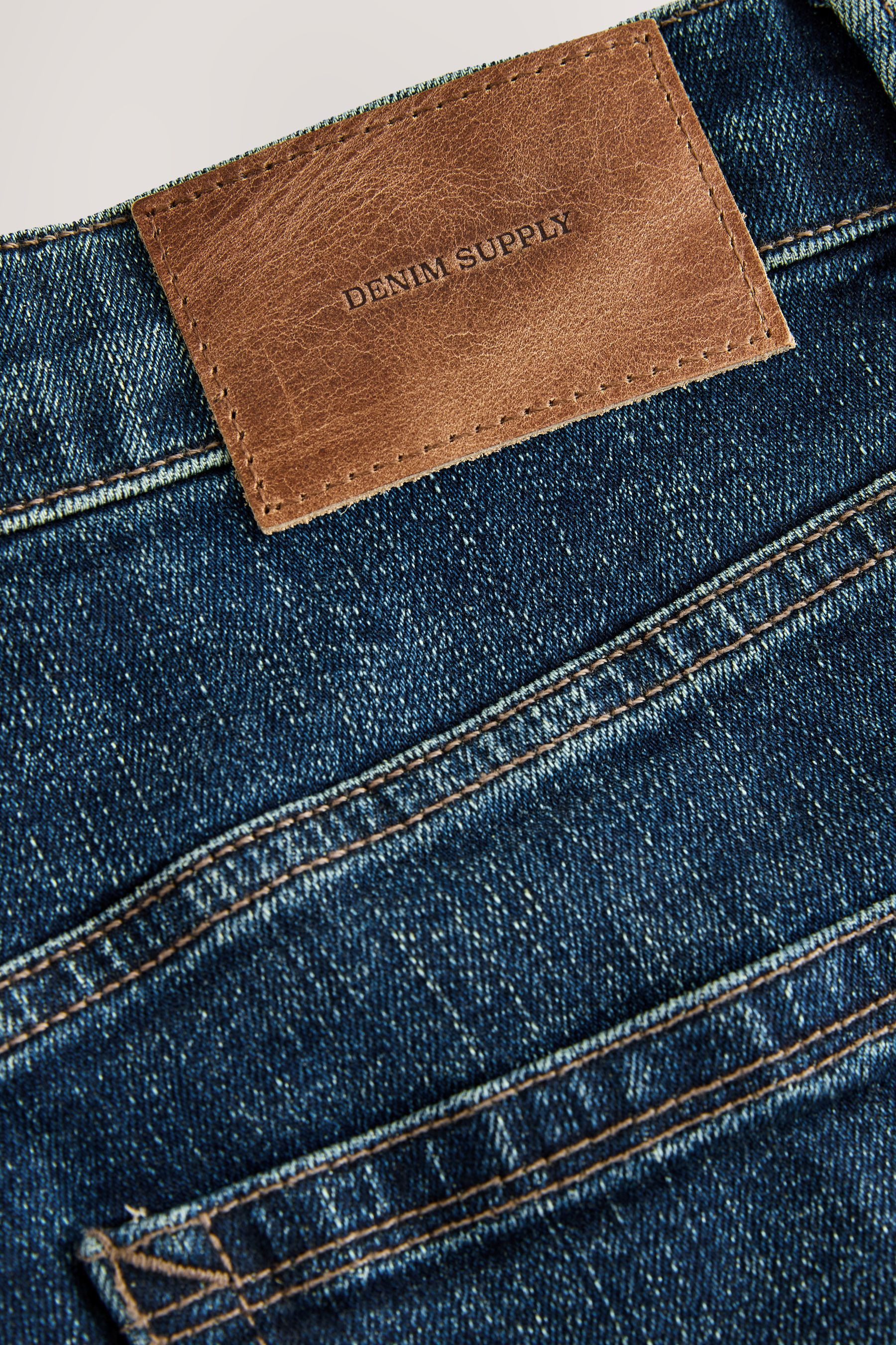 Next Straight-Jeans Straight Fit Premium Jeans, Kreuzschraffur (1-tlg)