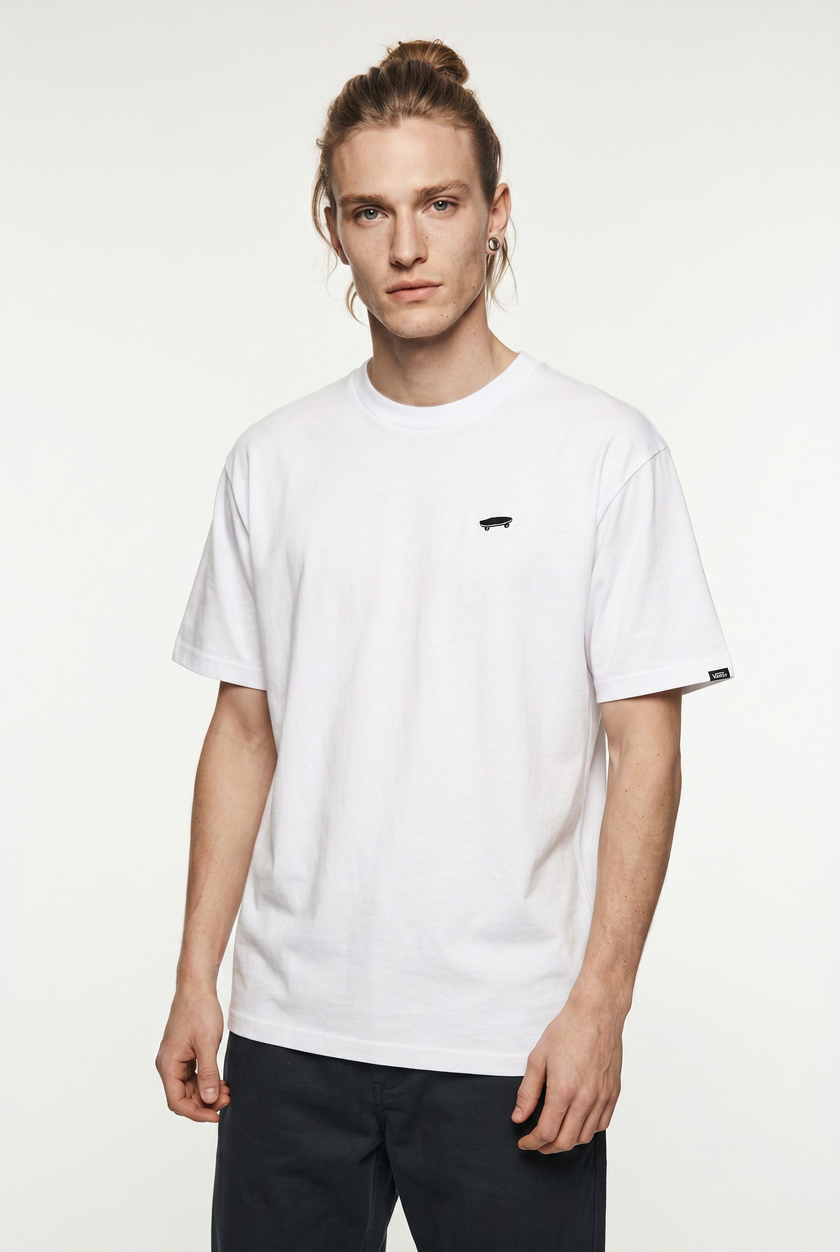 Vans T-Shirt SALTONLOOSESS lässiger Schnitt, aus Baumwolle, erhältlich in den Größen S bis XXL