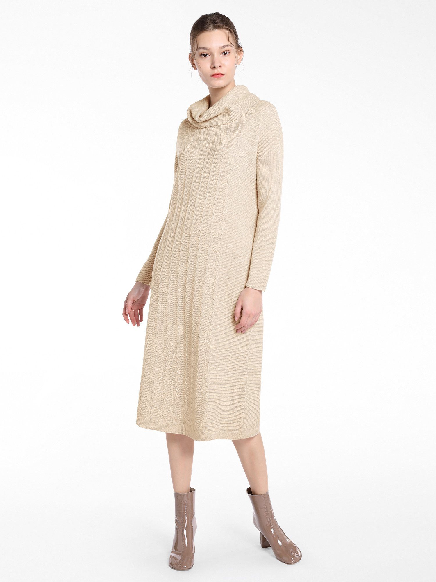 beige Strickkleid Apart mit Rollkragen