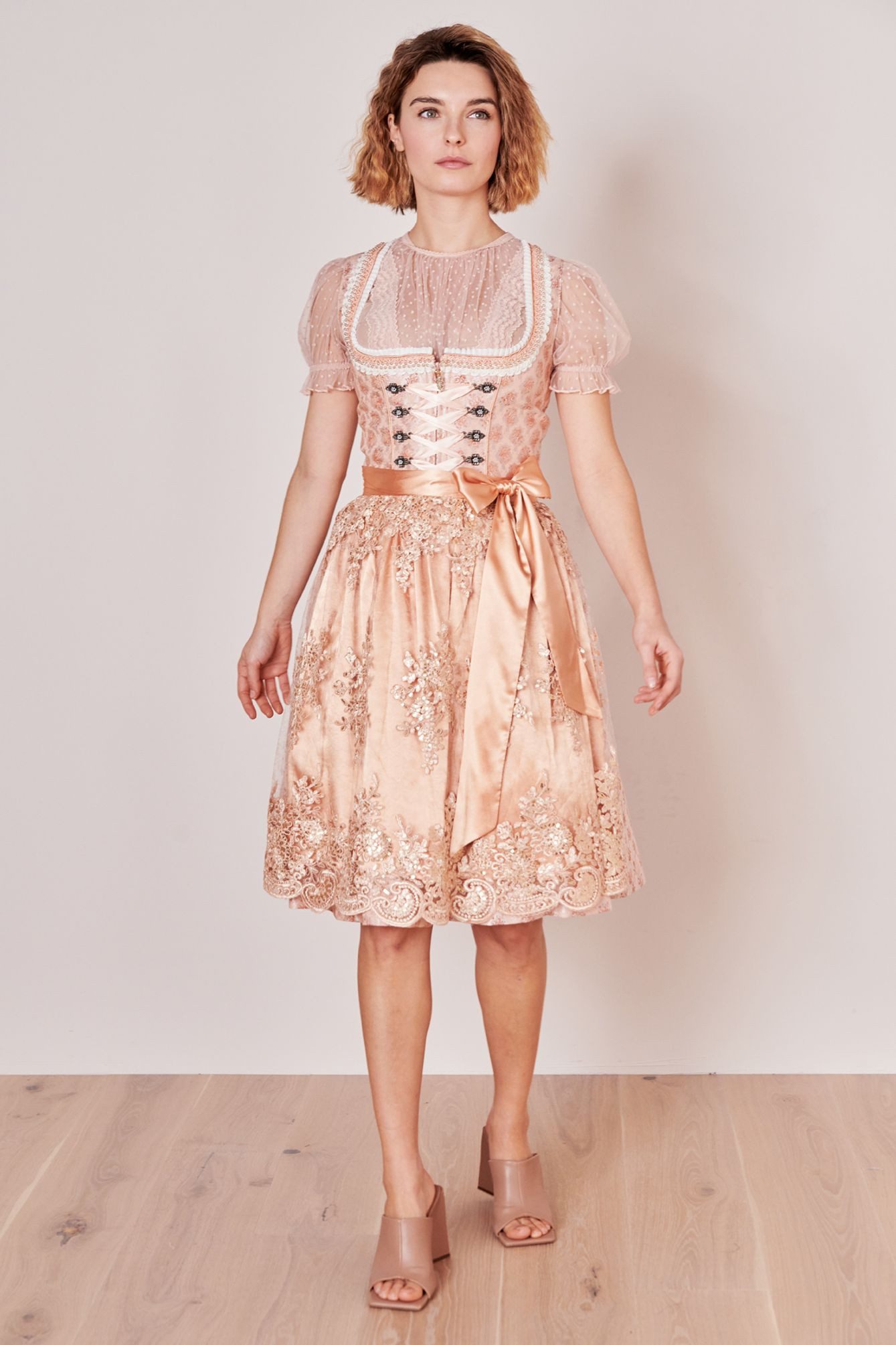 Krüger Madl Dirndl 415066-060 günstig online kaufen
