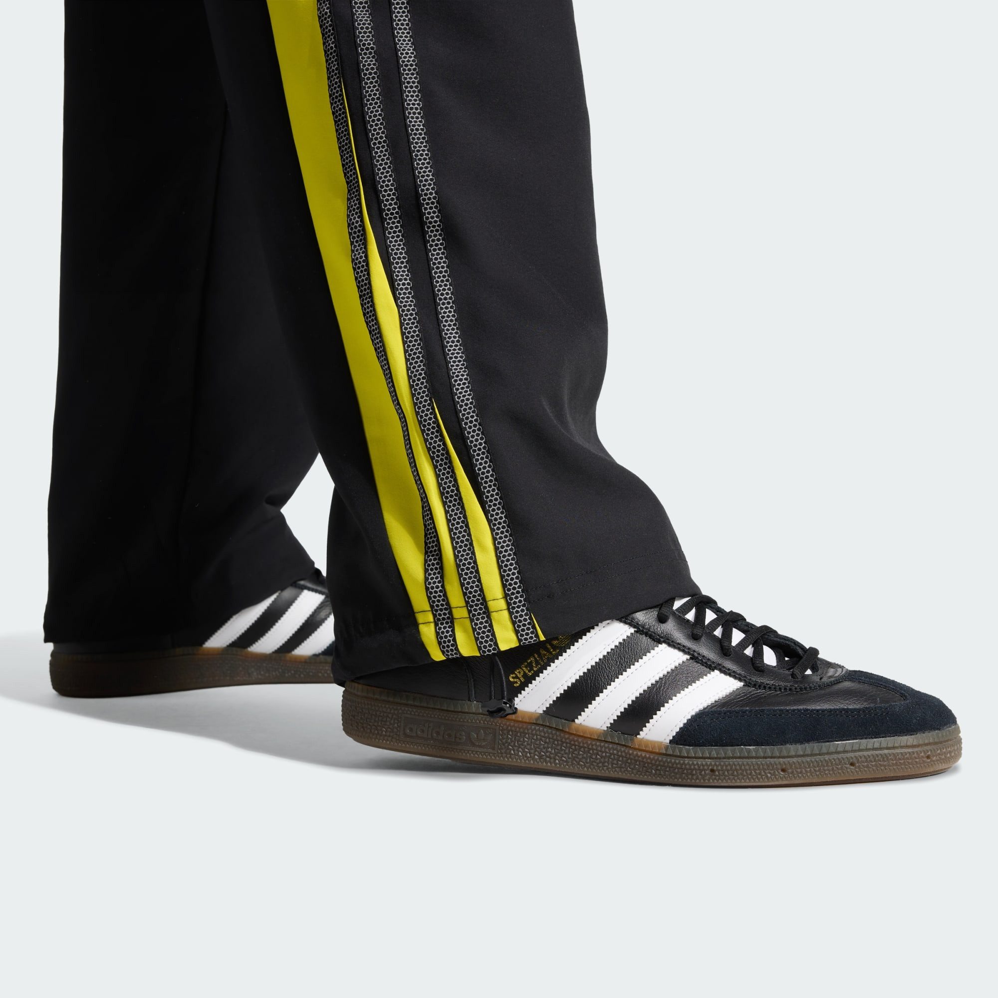 adidas Originals Jogginghose CUTLINE TRAININGSHOSE, LOCKER GESCHNITTEN (1-tlg)