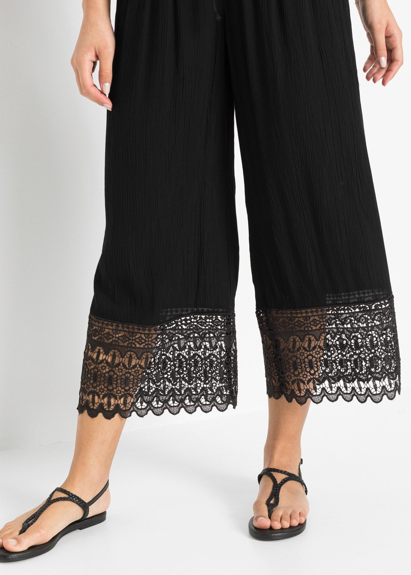 bonprix Culotte (1-tlg) aus Viskose, mit Spitze, loose fit, feminin