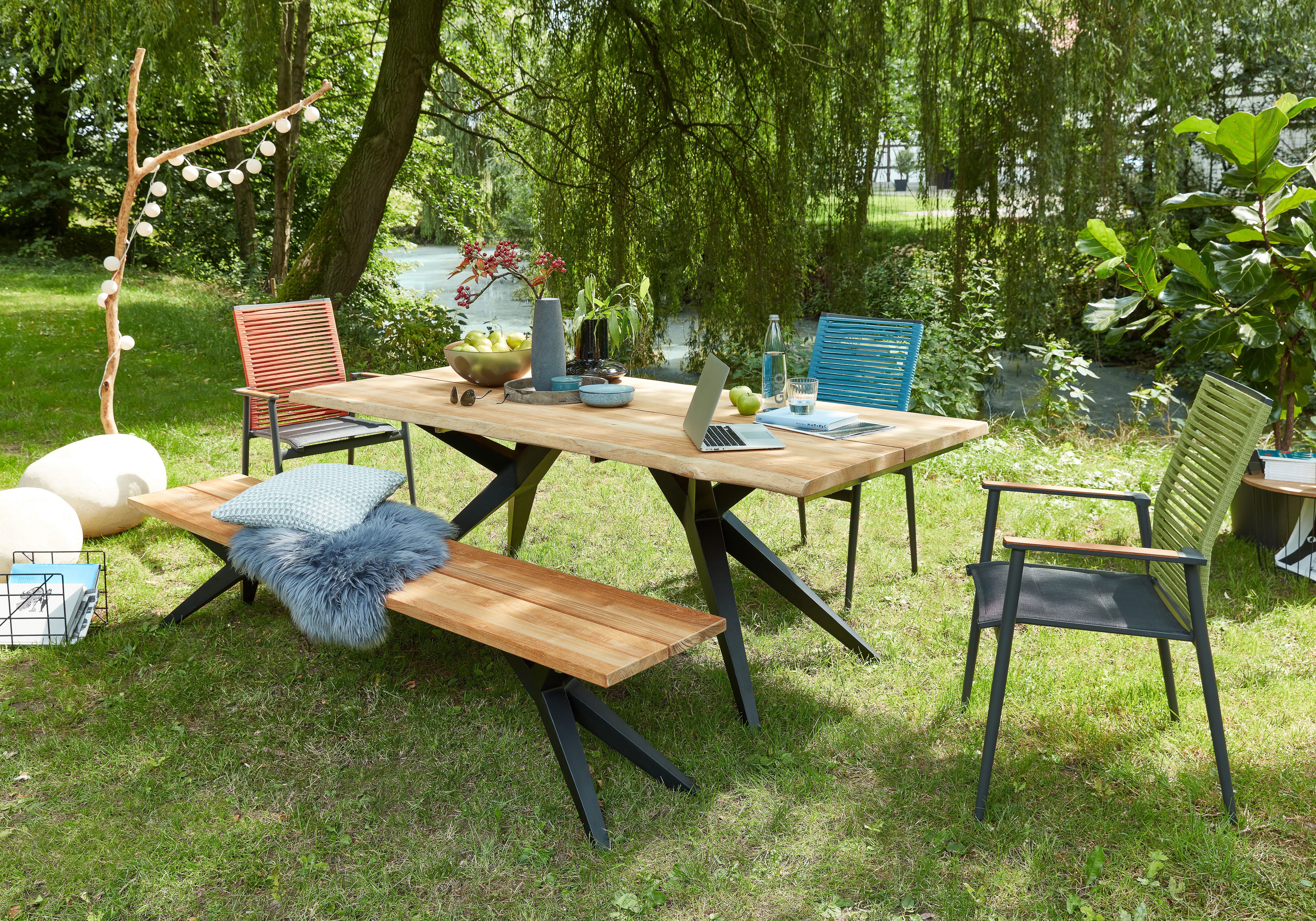 Musterring Sitzbank Freilicht Bänke (1-St), Massives Teak mit Baumkante, in drei Größen: 220, 240 und 280 cm