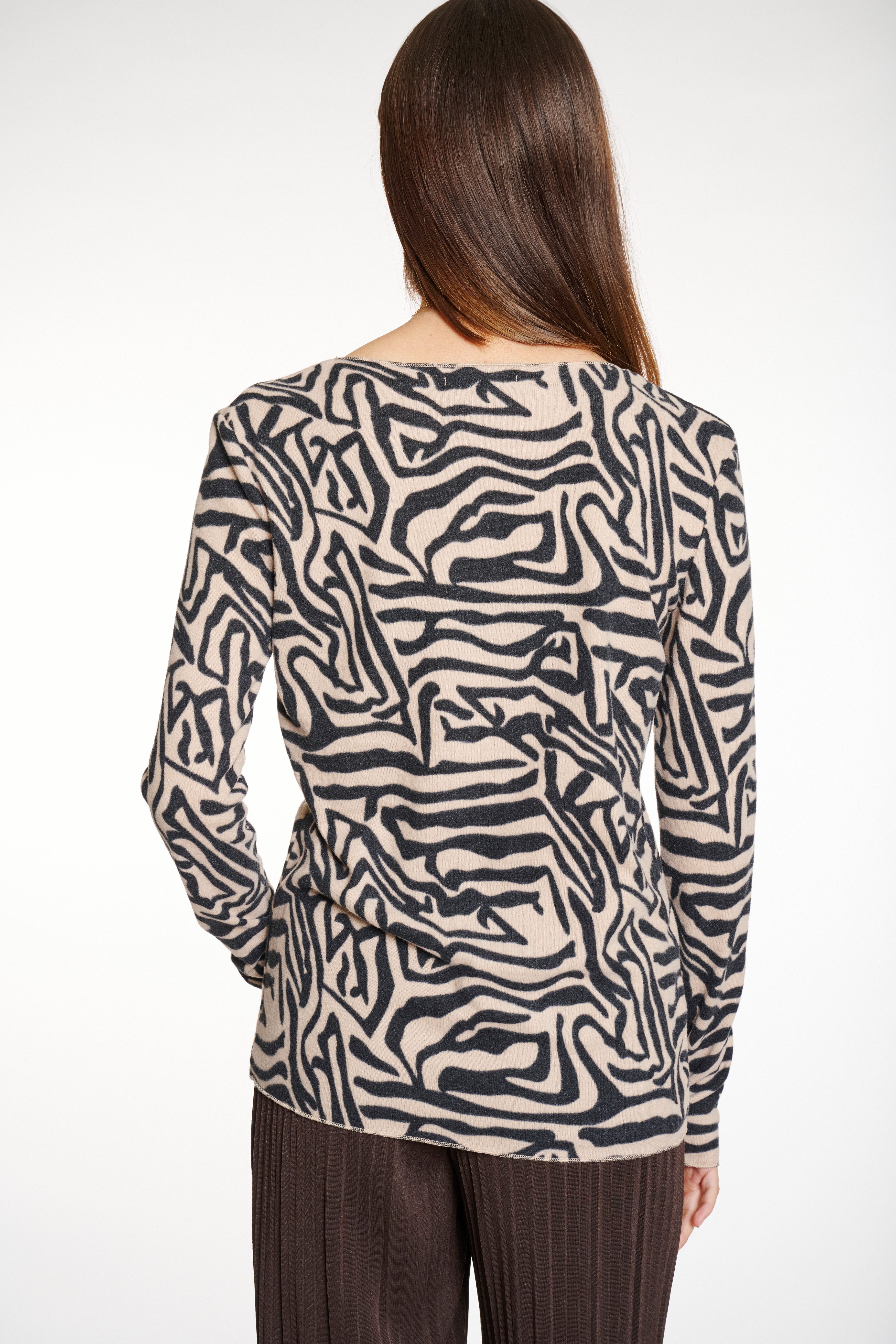 HaILY’S Langarmshirt LS V TP Zi44na günstig online kaufen